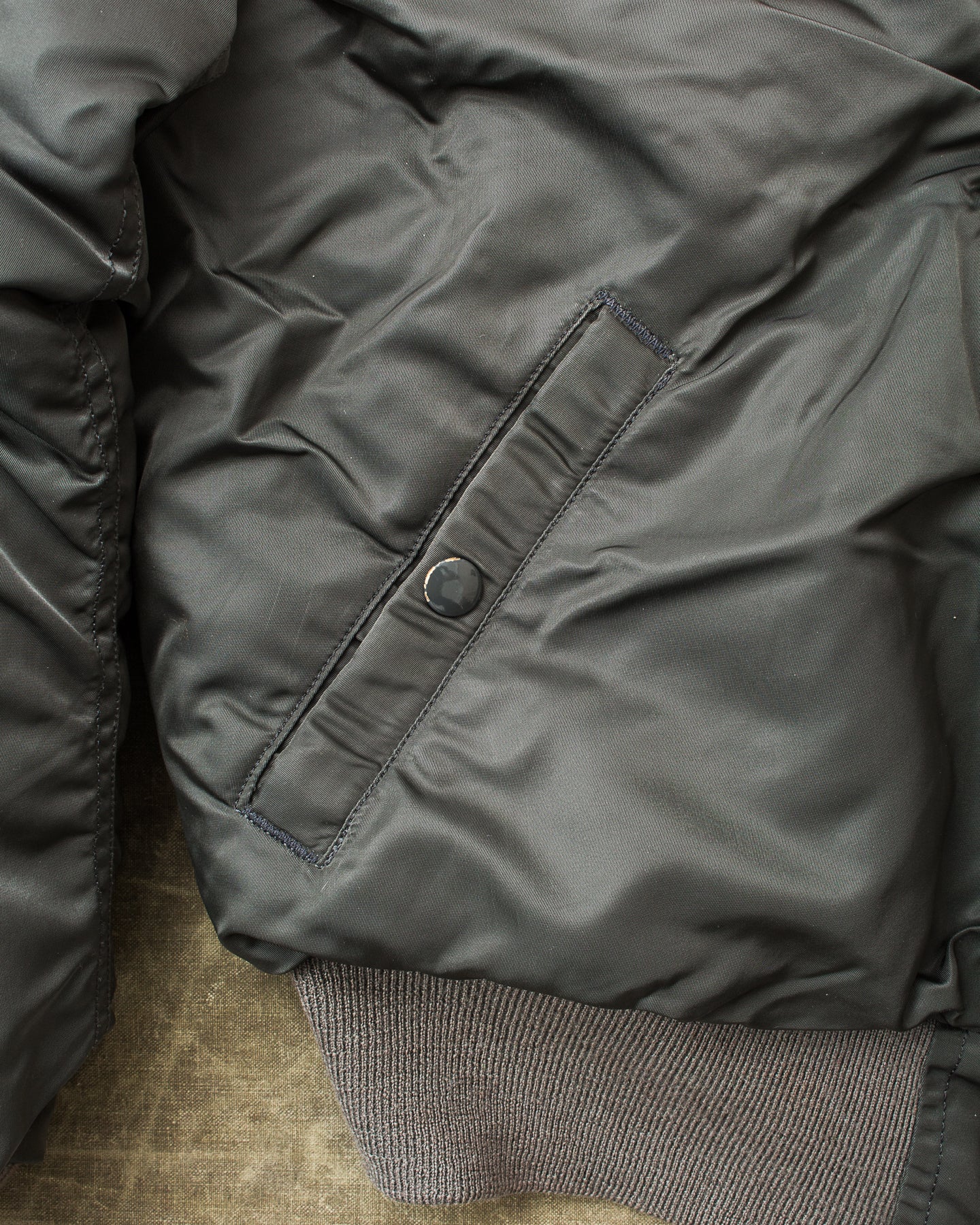 Vintage USAF 1969 MA-1 Jacket Size Medium