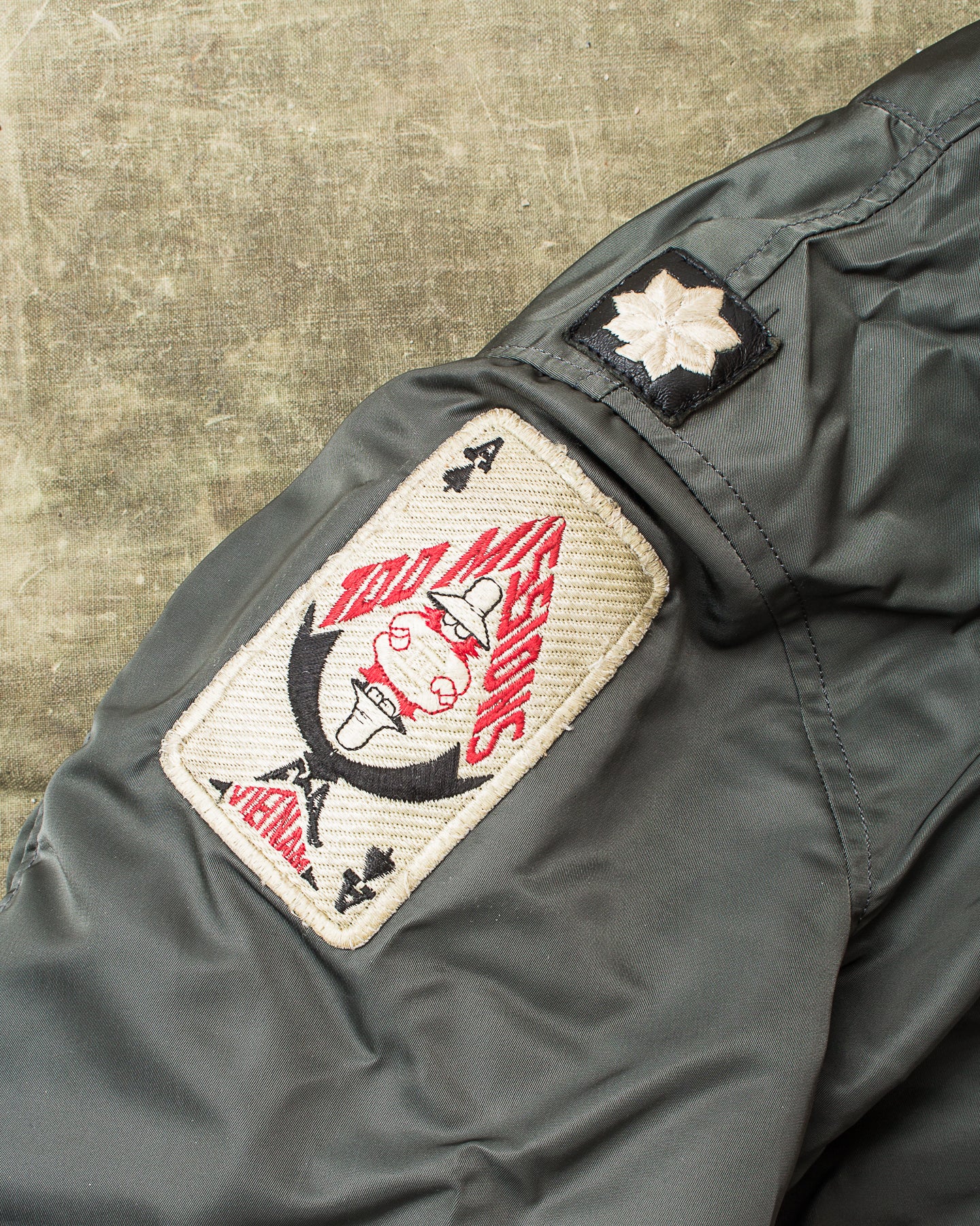 Vintage USAF 1969 MA-1 Jacket Size Medium