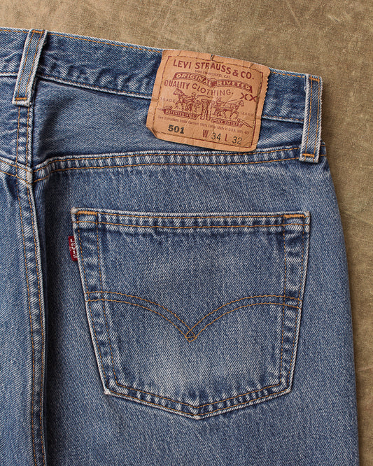 No. 2 Vintage 00's Made in USA Levi's 501 Jeans W34/L32