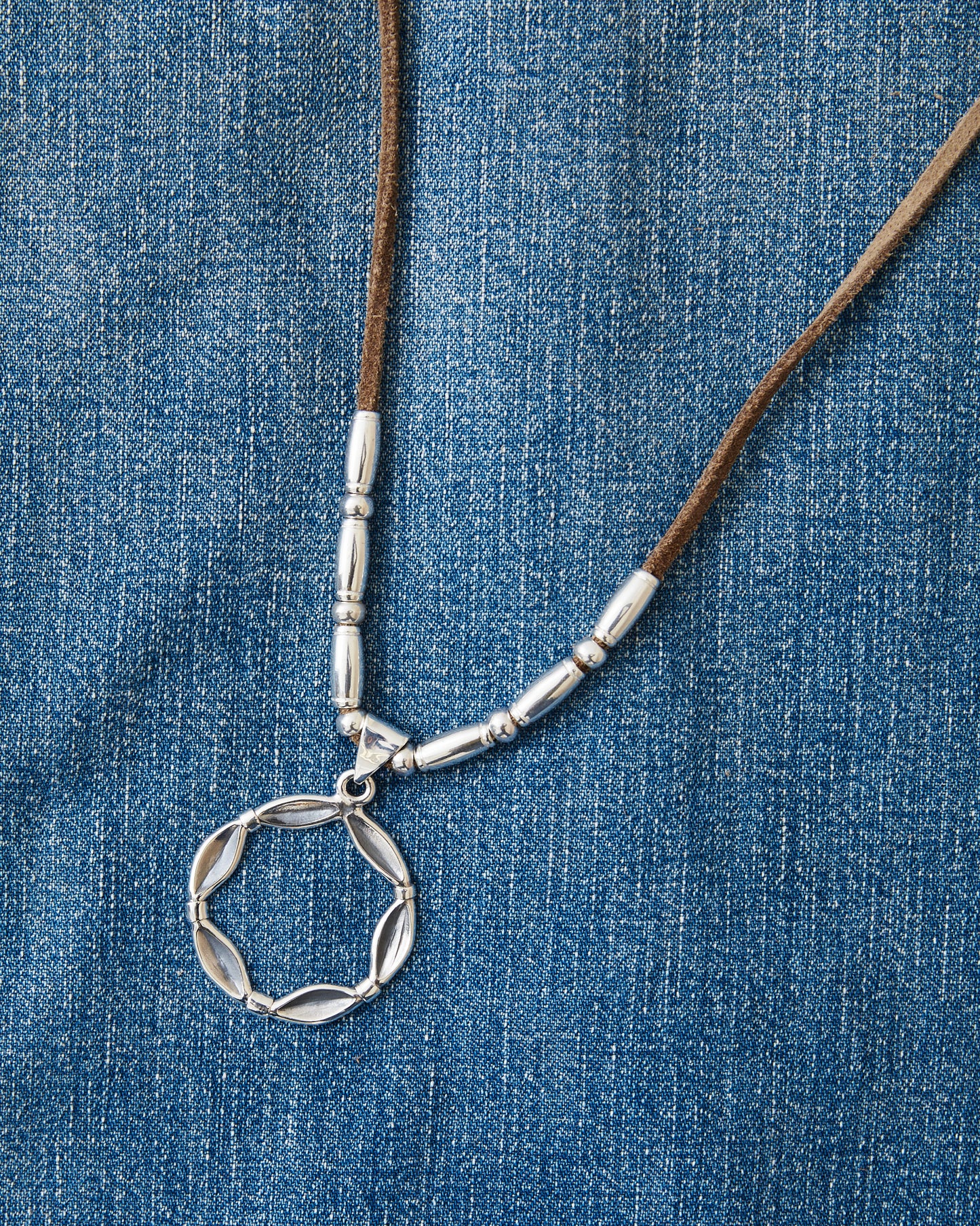Larry Smith Silver Bamboo Circular Pendant NL-0167
