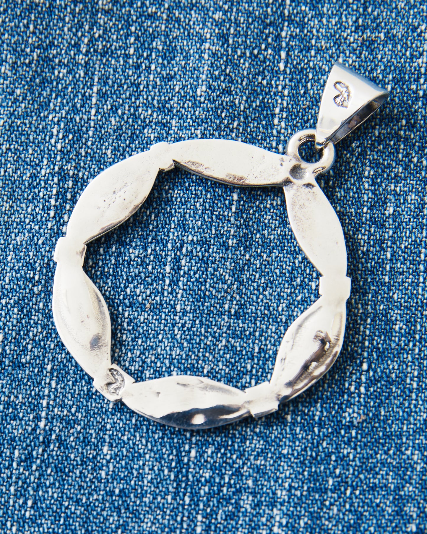 Larry Smith Silver Bamboo Circular Pendant NL-0167