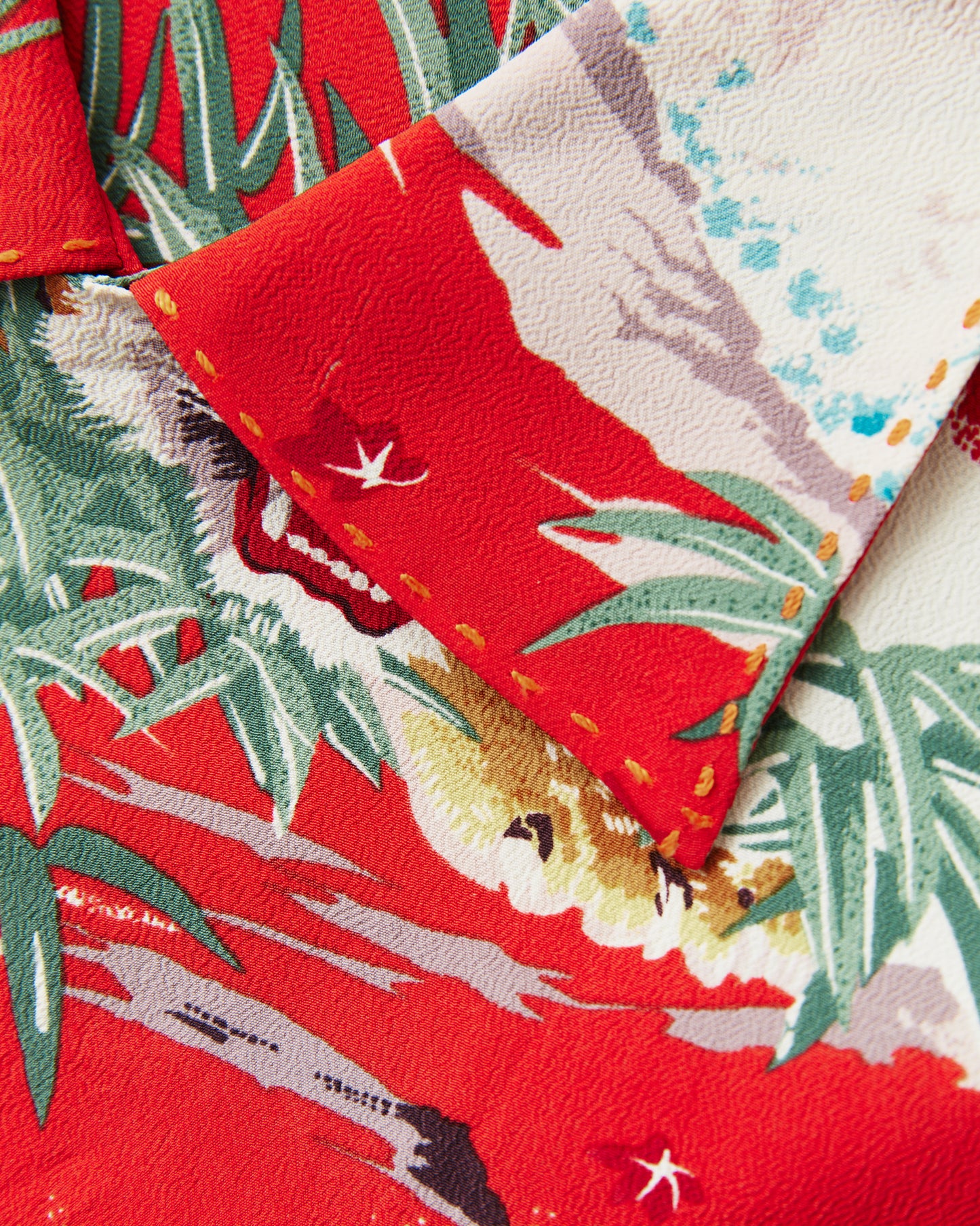 Sun Surf SS39478 Rayon Hawaiian Shirt "Sasa Tora" Special Edition