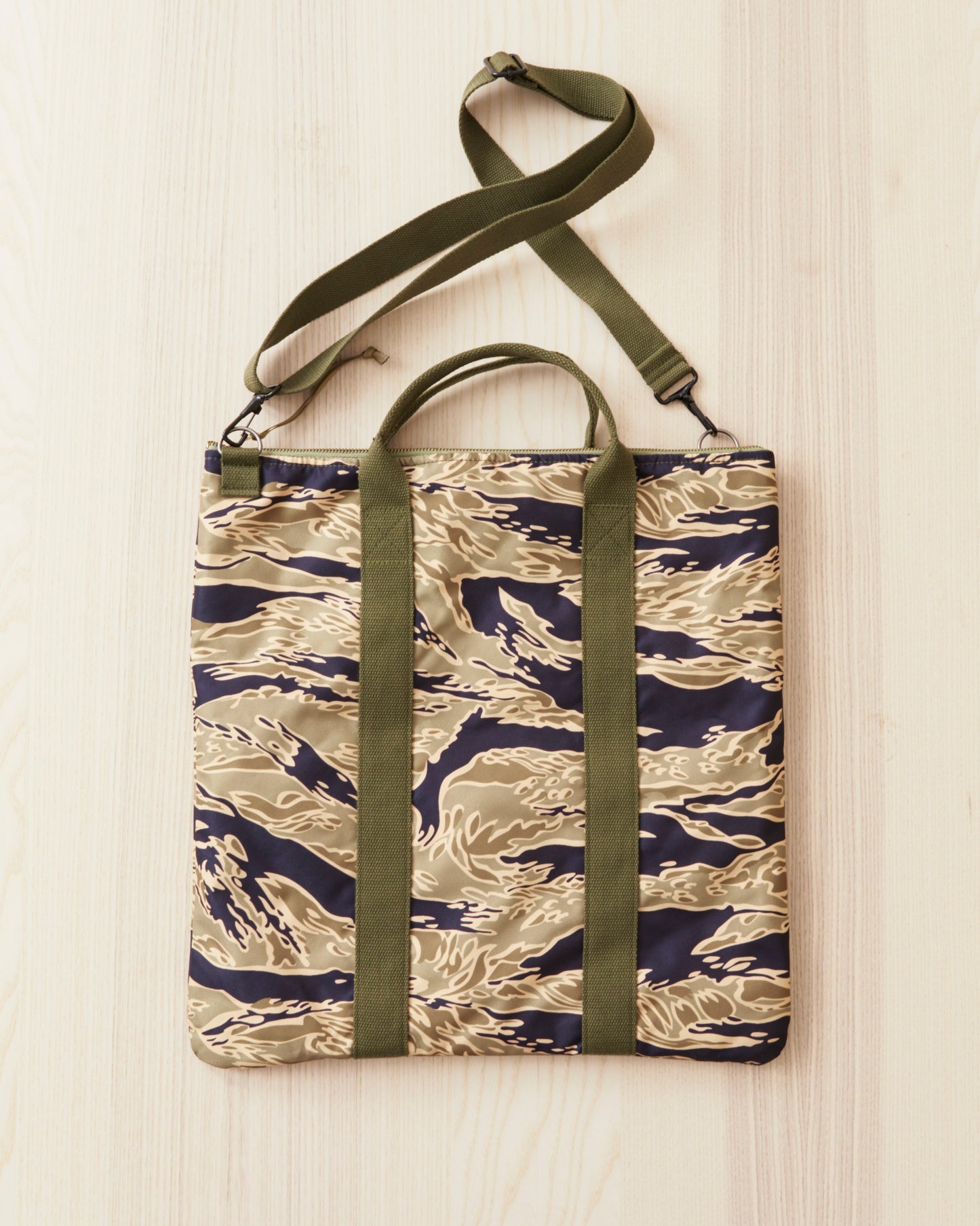 Papa Nui Cap Co. Tiger Helmet Bag