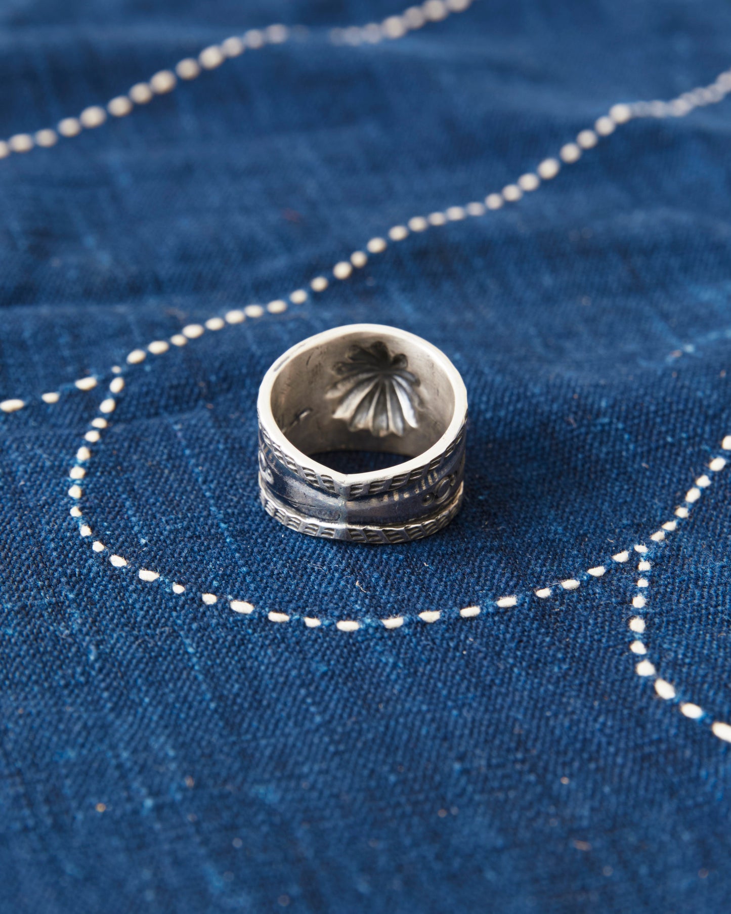 Tenable Crafts TC015 Silver Concho Ring Size US 13,5