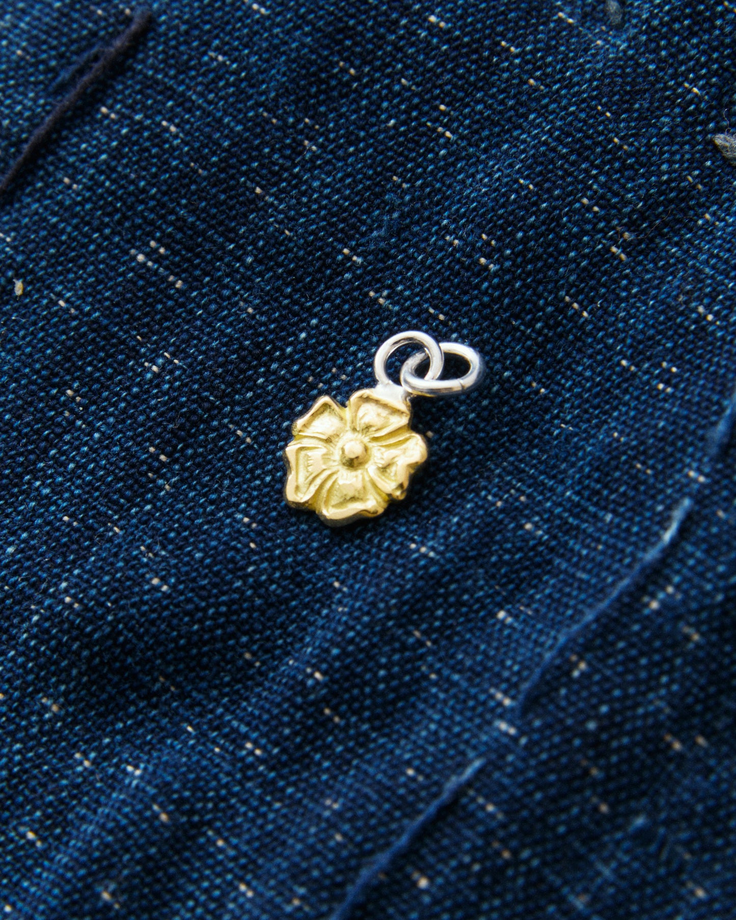 Larry Smith 18K Gold Karakusa Rose Pendant Small NL-0183-18KYG