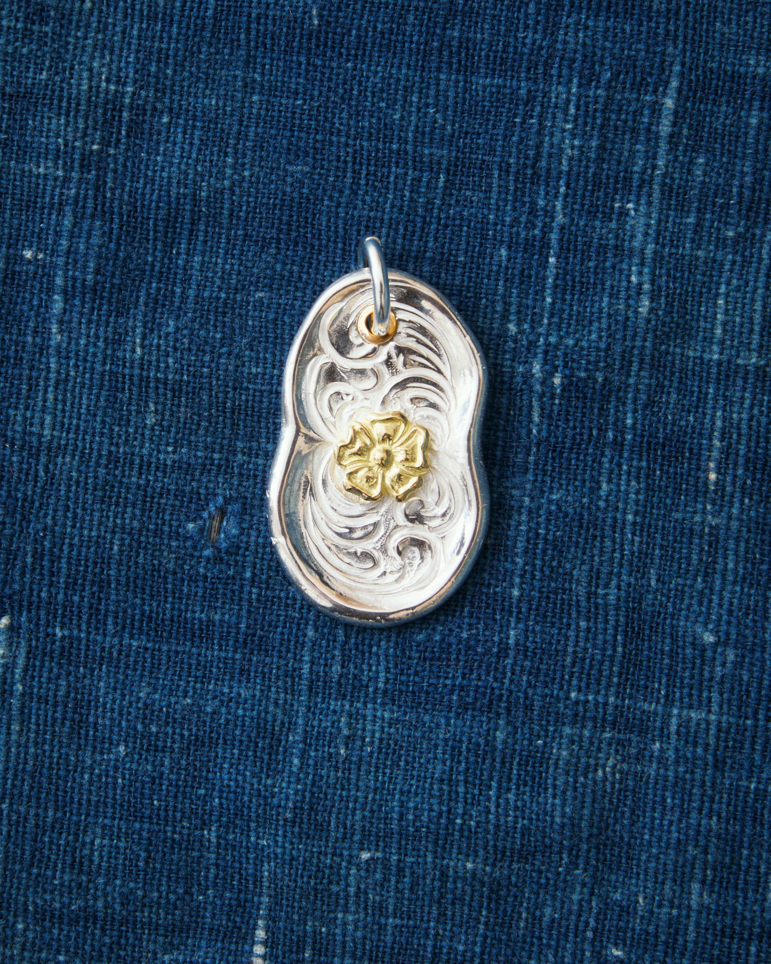 Larry Smith Karakusa Rose Skinny Daruma Pendant 18K 22K Gold NL
