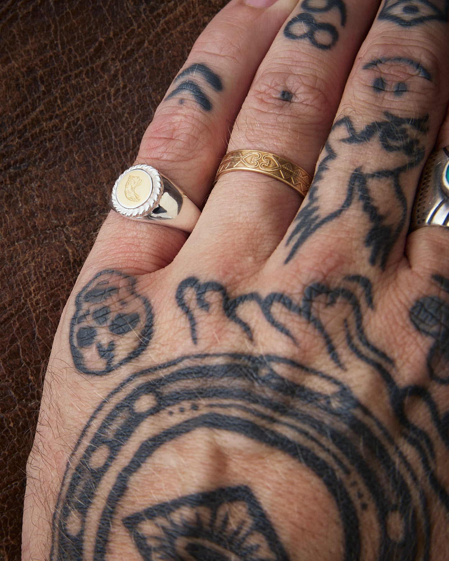 Larry Smith Eagle Head Stamped Ring No. 36 18K Gold Accent Ring EFRG-0036