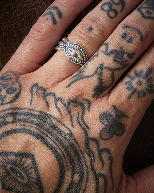Larry Smith Leafcut Ring Repousse RG-0087
