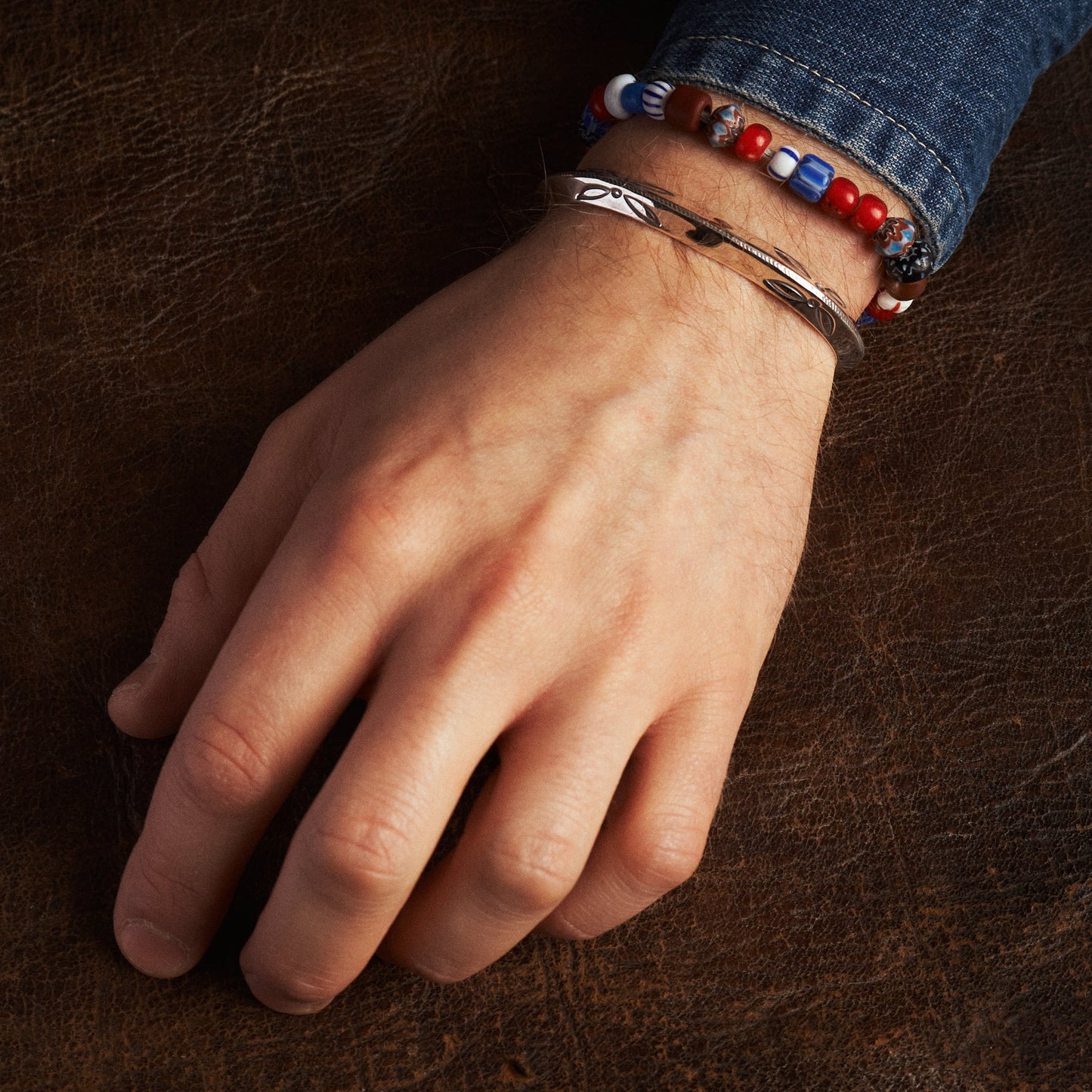 Larry Smith Triangle Side Shell Bracelet BR-0011