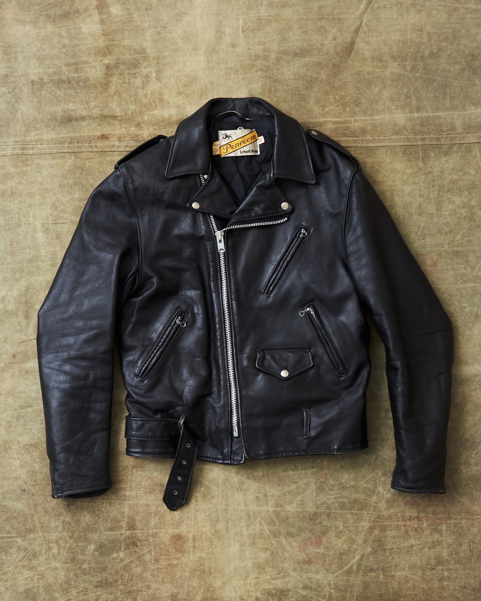 Second Hand Schott Perfecto Jacket Black Size 42 Long – Second Sunrise