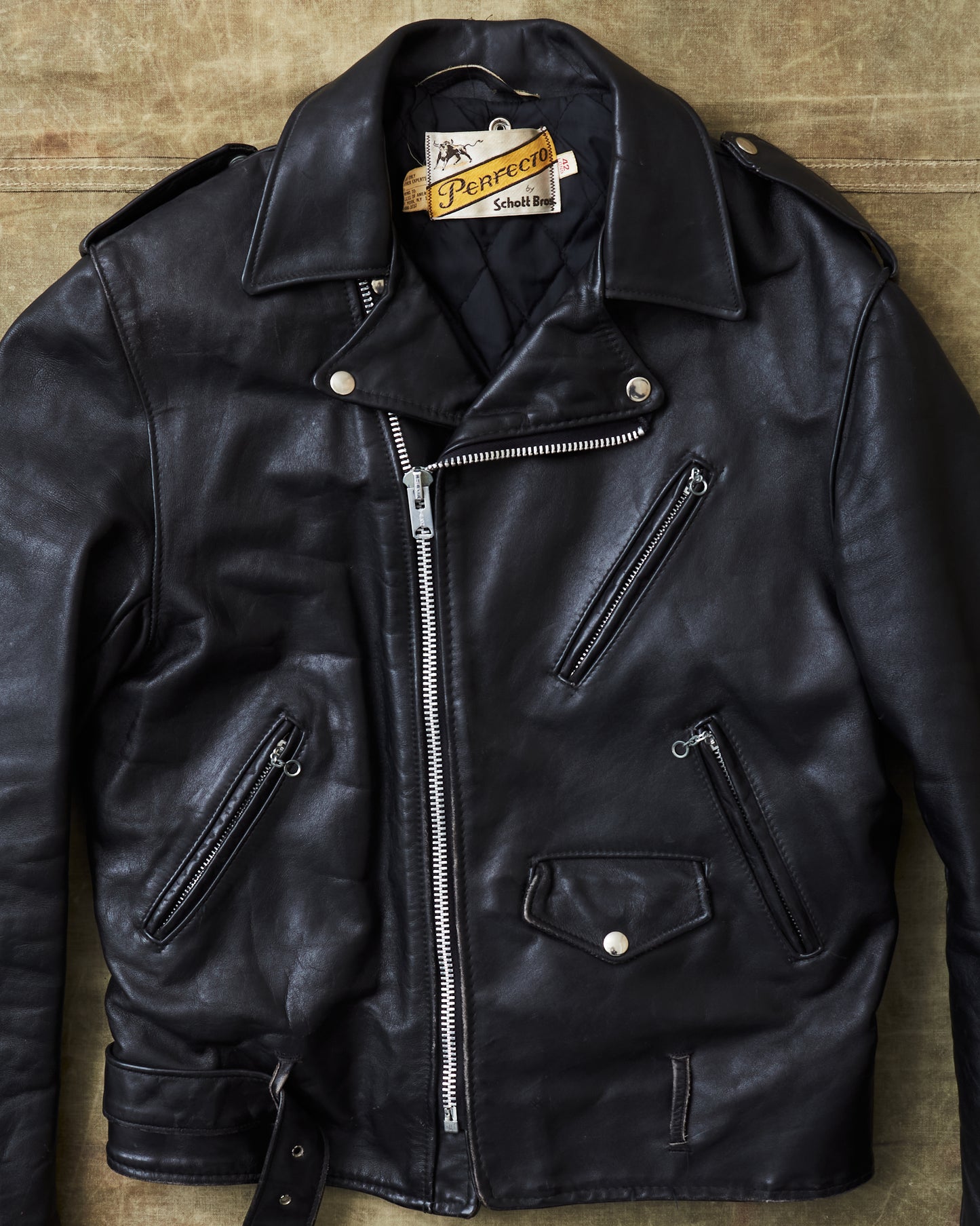 Second Hand Schott Perfecto Jacket Black Size 42 Long