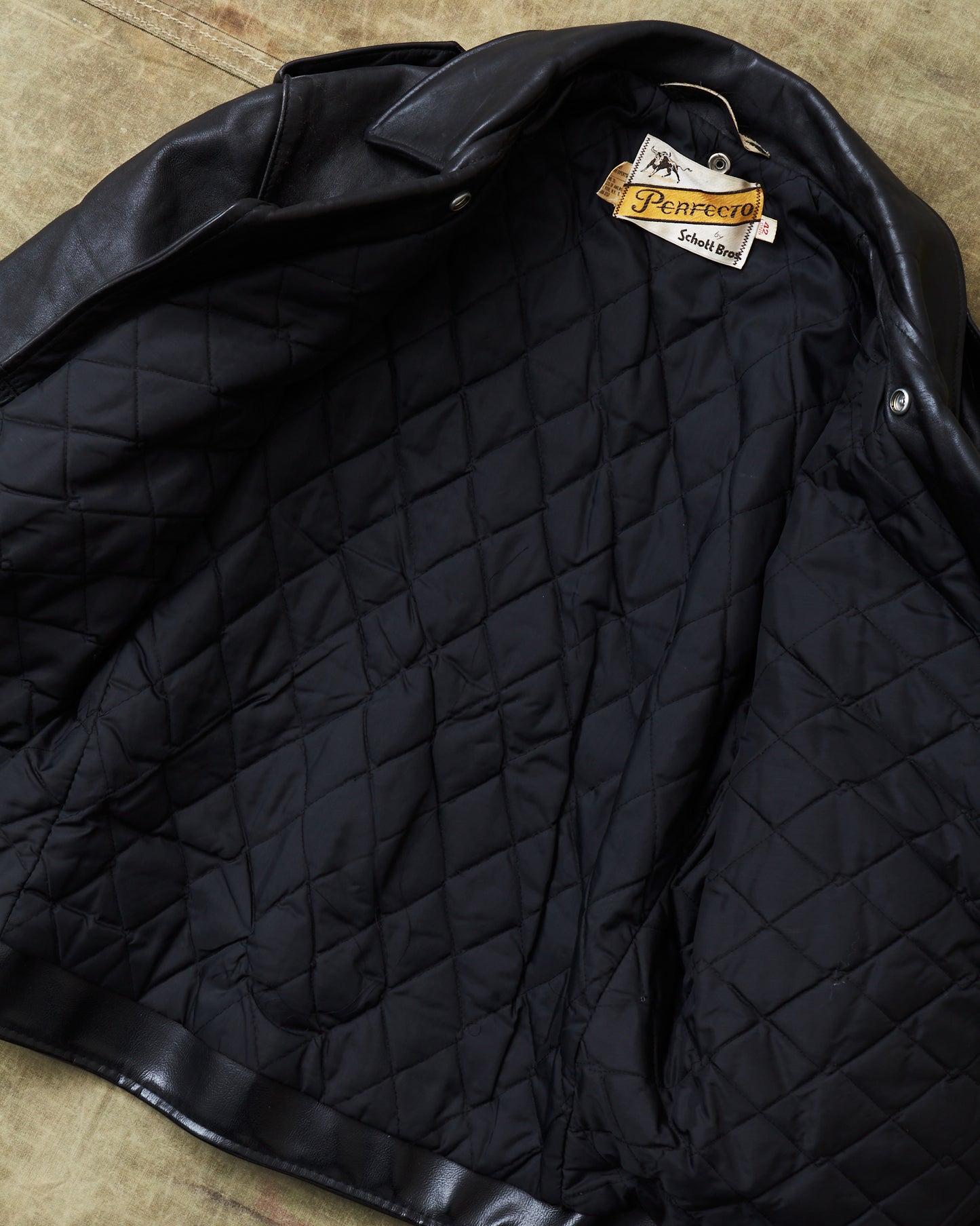 Second Hand Schott Perfecto Jacket Black Size 42 Long