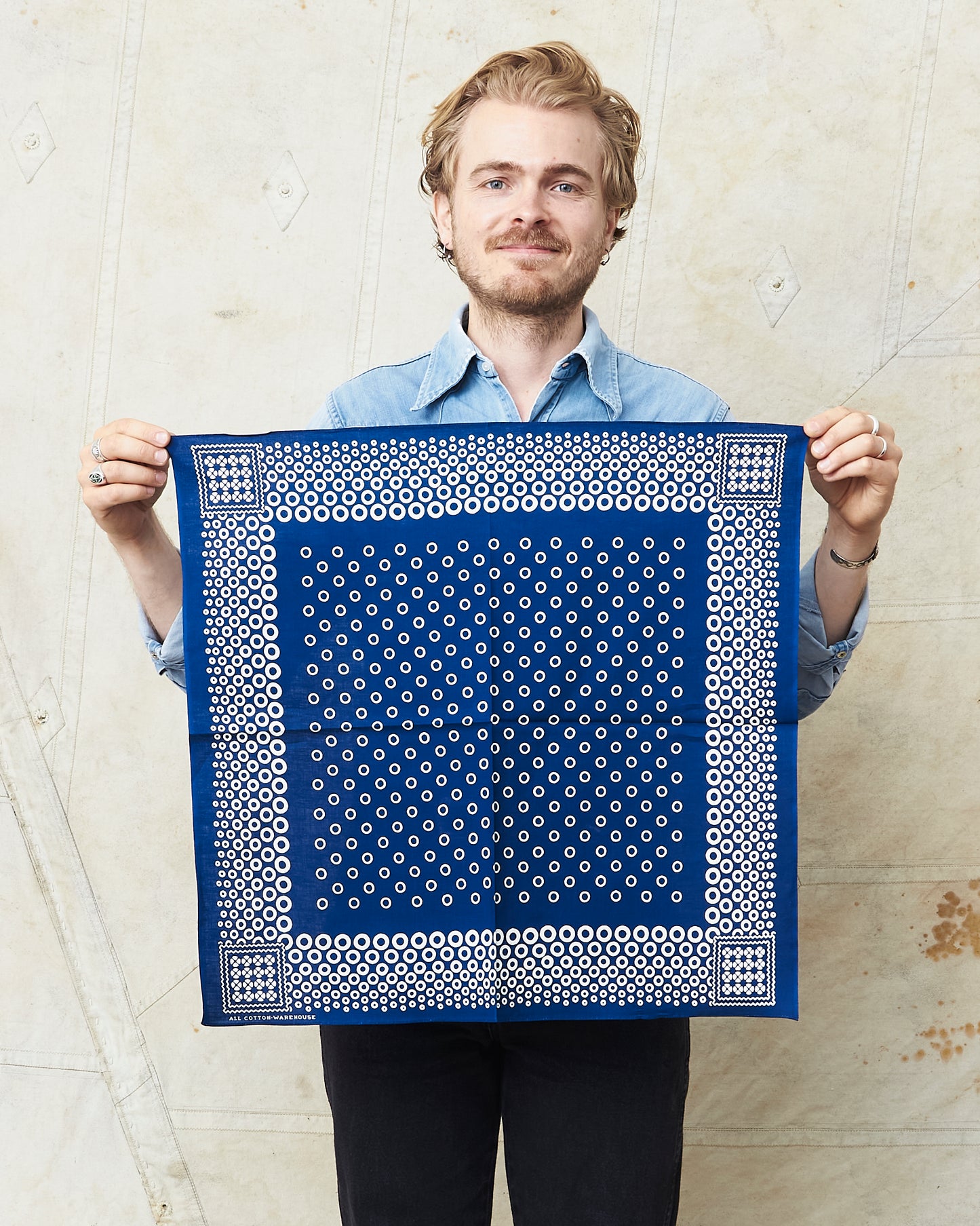Warehouse & Co Lot 5227 Selvedge Indigo Bandana Circle Pattern