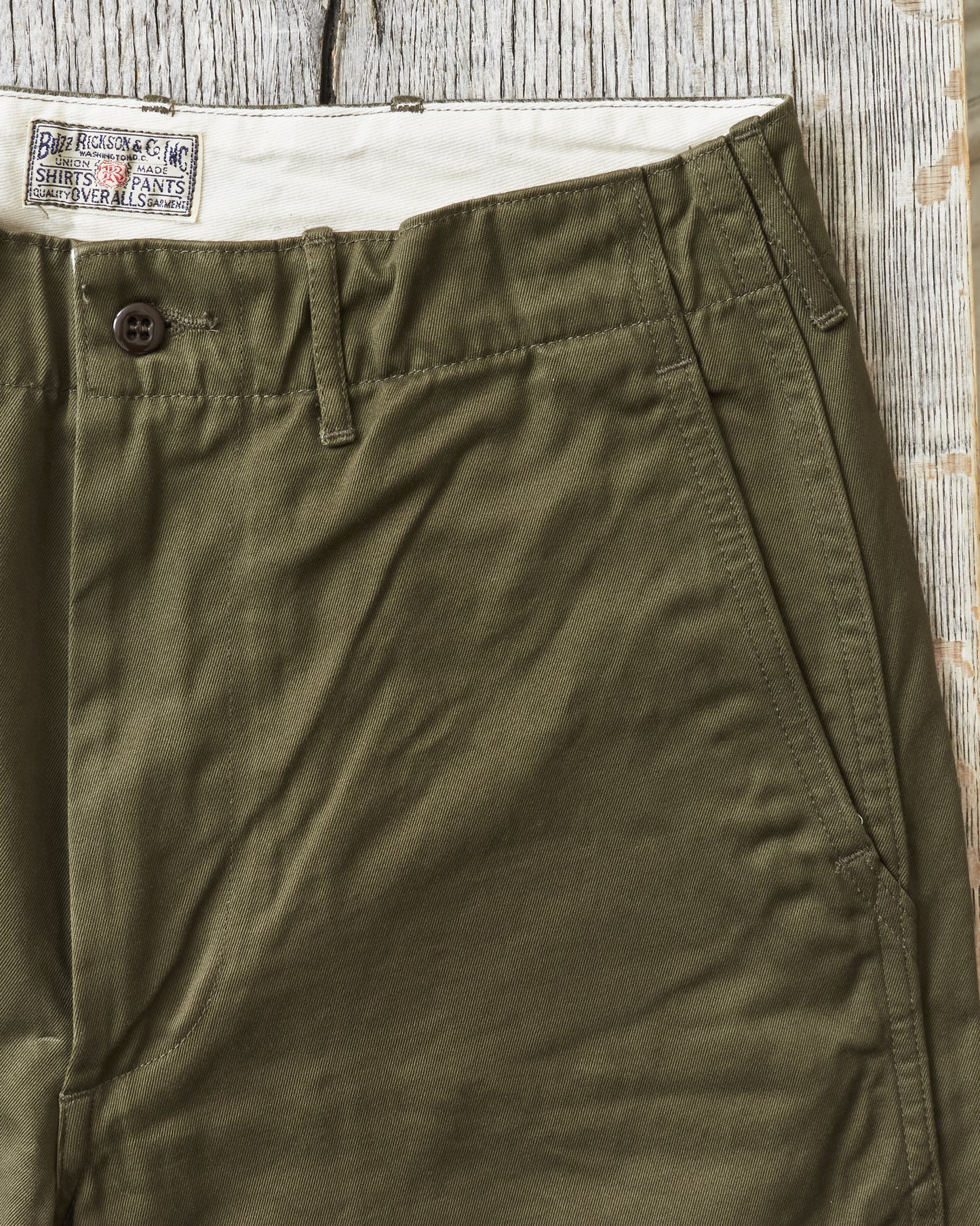 Buzz Rickson's Original Spec Chinos Olive One Wash BR40025A
