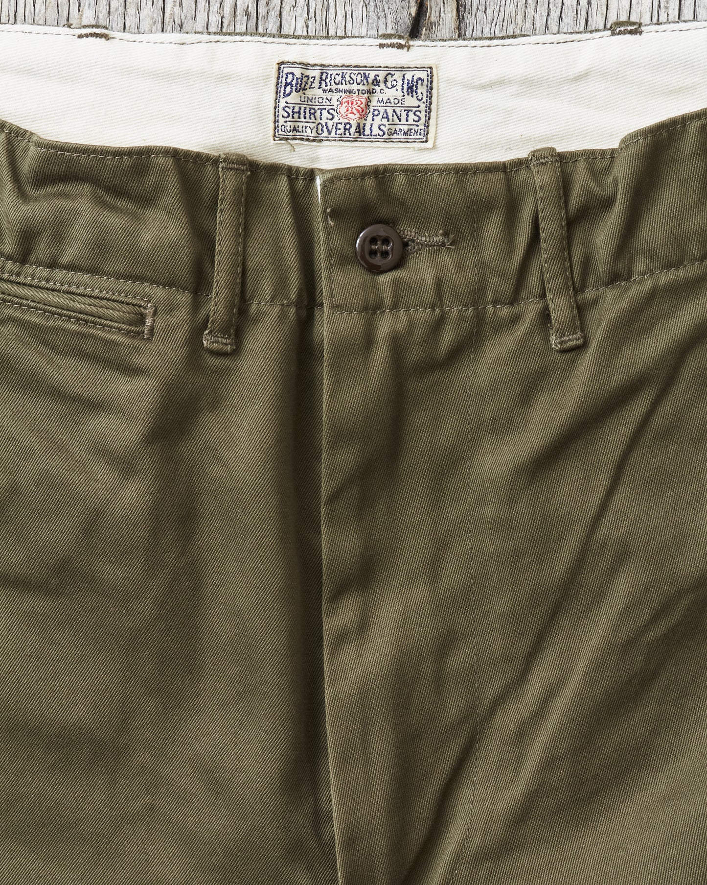 Buzz Rickson's Original Spec Chinos Olive One Wash BR40025A