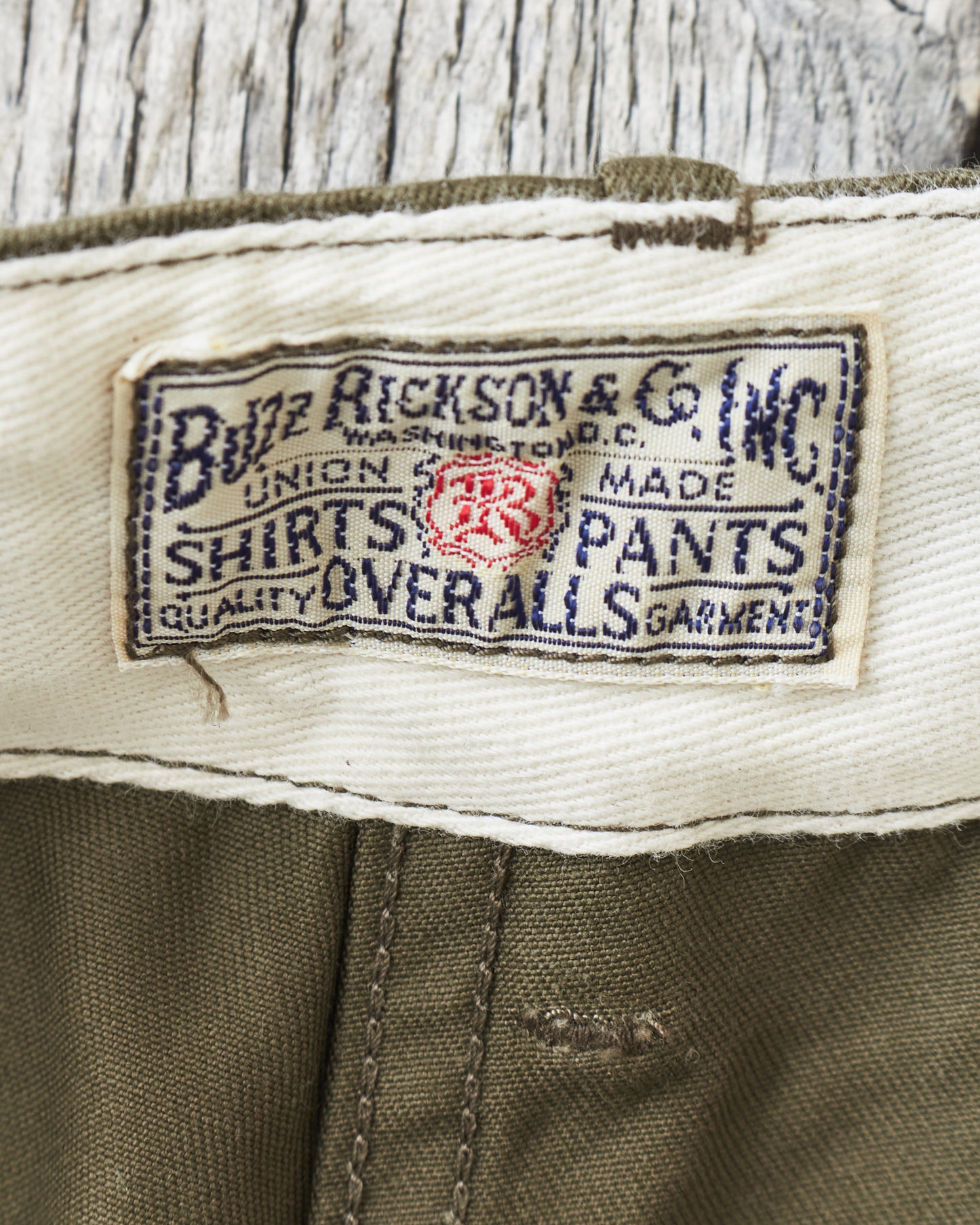 Buzz Rickson's Original Spec Chinos Olive One Wash BR40025A