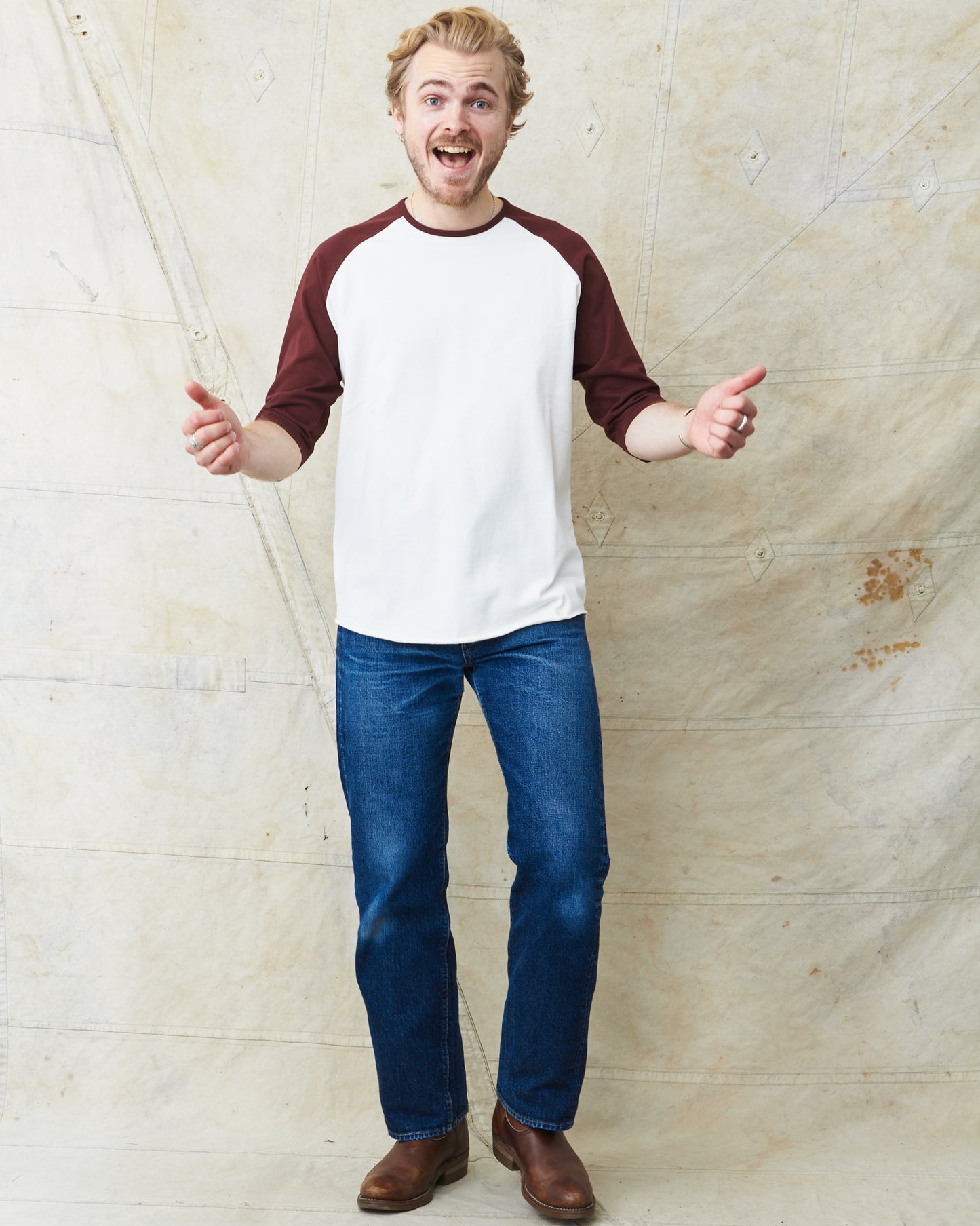 Indigofera Leon Raglan Sweater Cocatoo / Sassafras