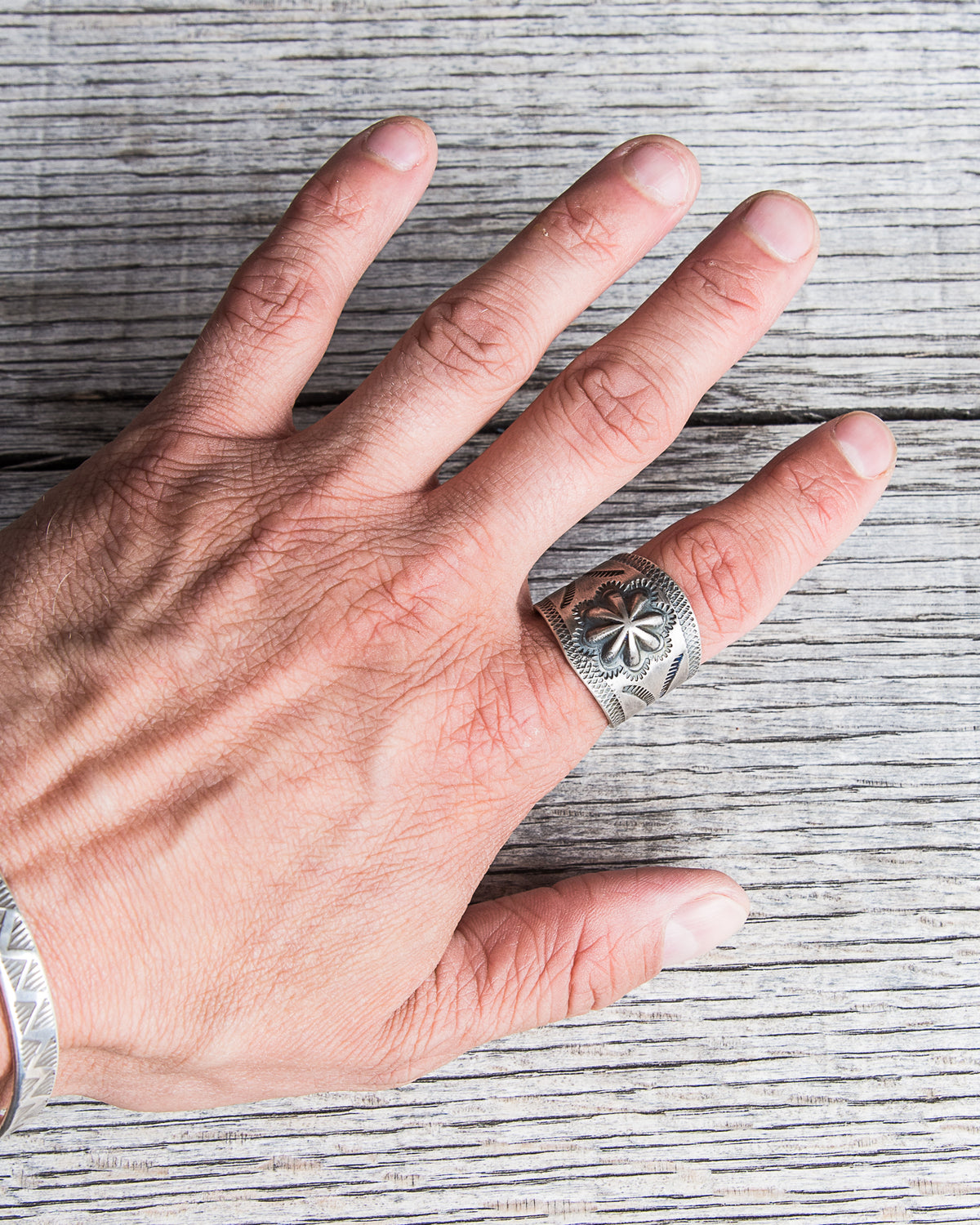 Tenable Crafts Concho Silver Ring #191