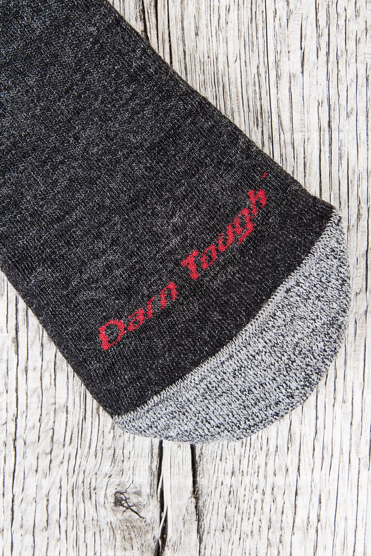 Darn Tough 1466 Black Wool Socks Hiker Micro Crew Sock Cushion
