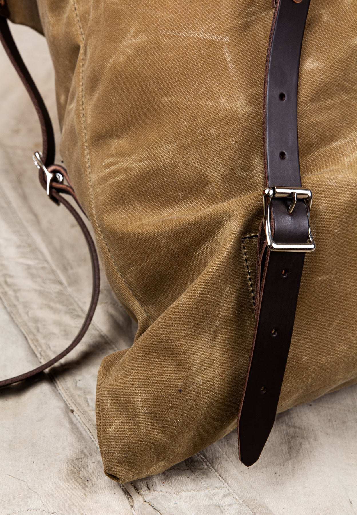 Duluth Pack #3 Original Waxed Khaki