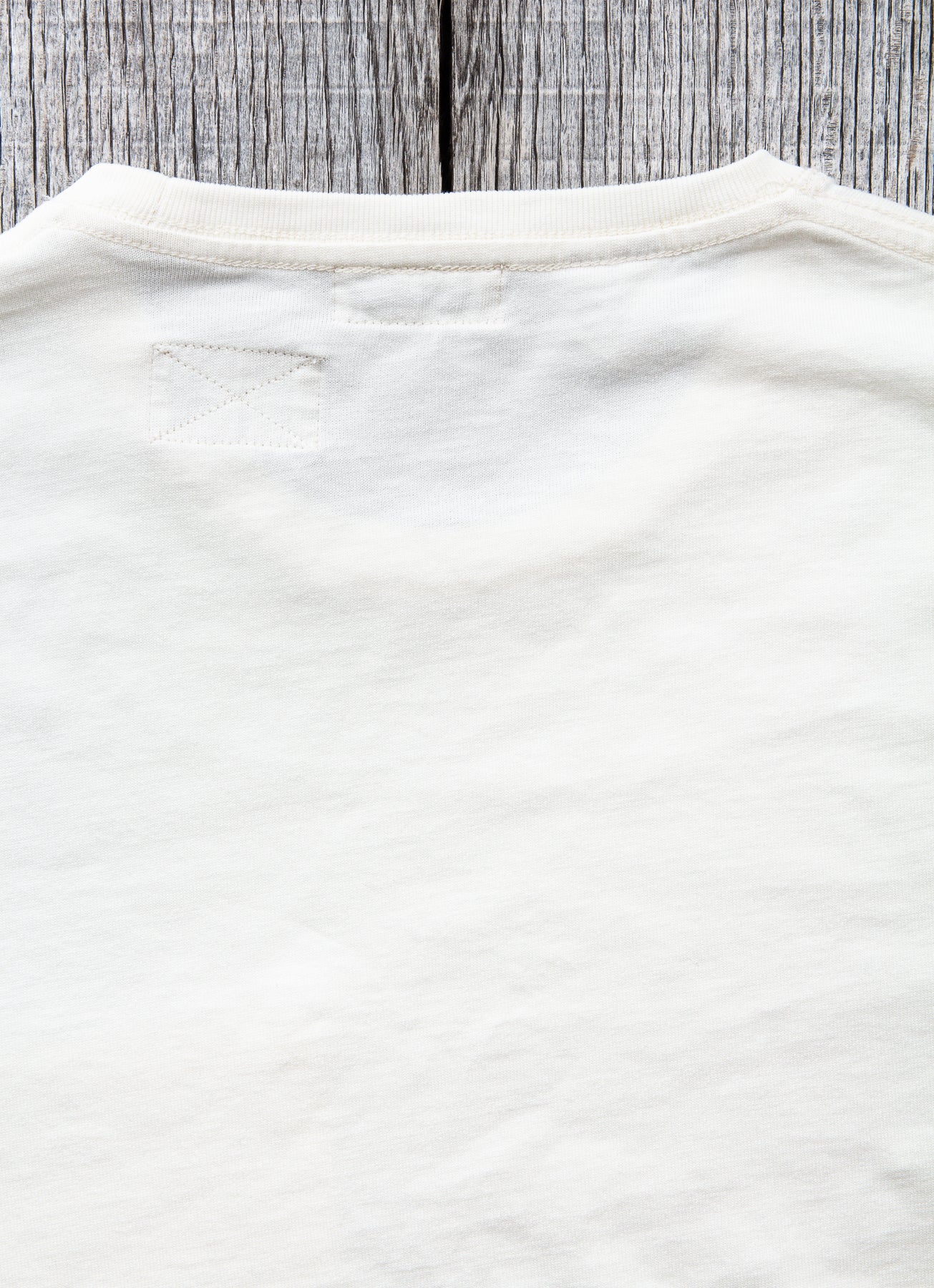 Indigofera Wilson Pocket T-Shirt Cocatoo White