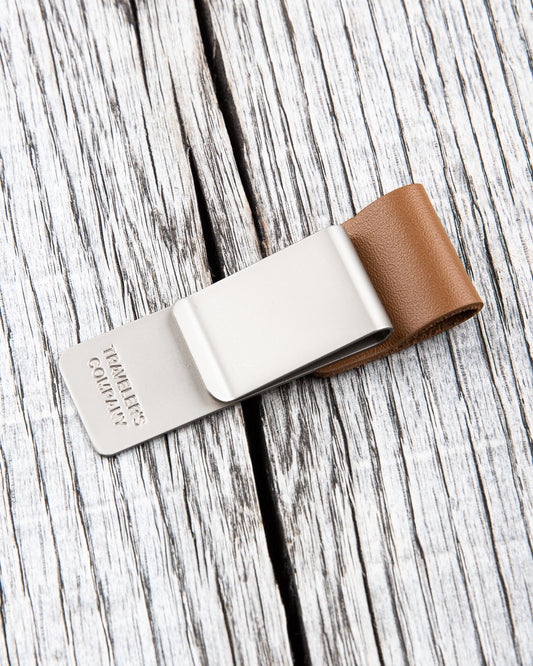 Traveler’s Company #016 Pen Holder (M) Camel