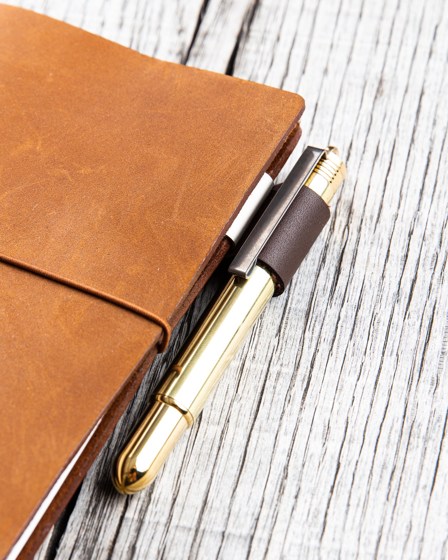 Traveler’s Company #016 Pen Holder (M) Brown