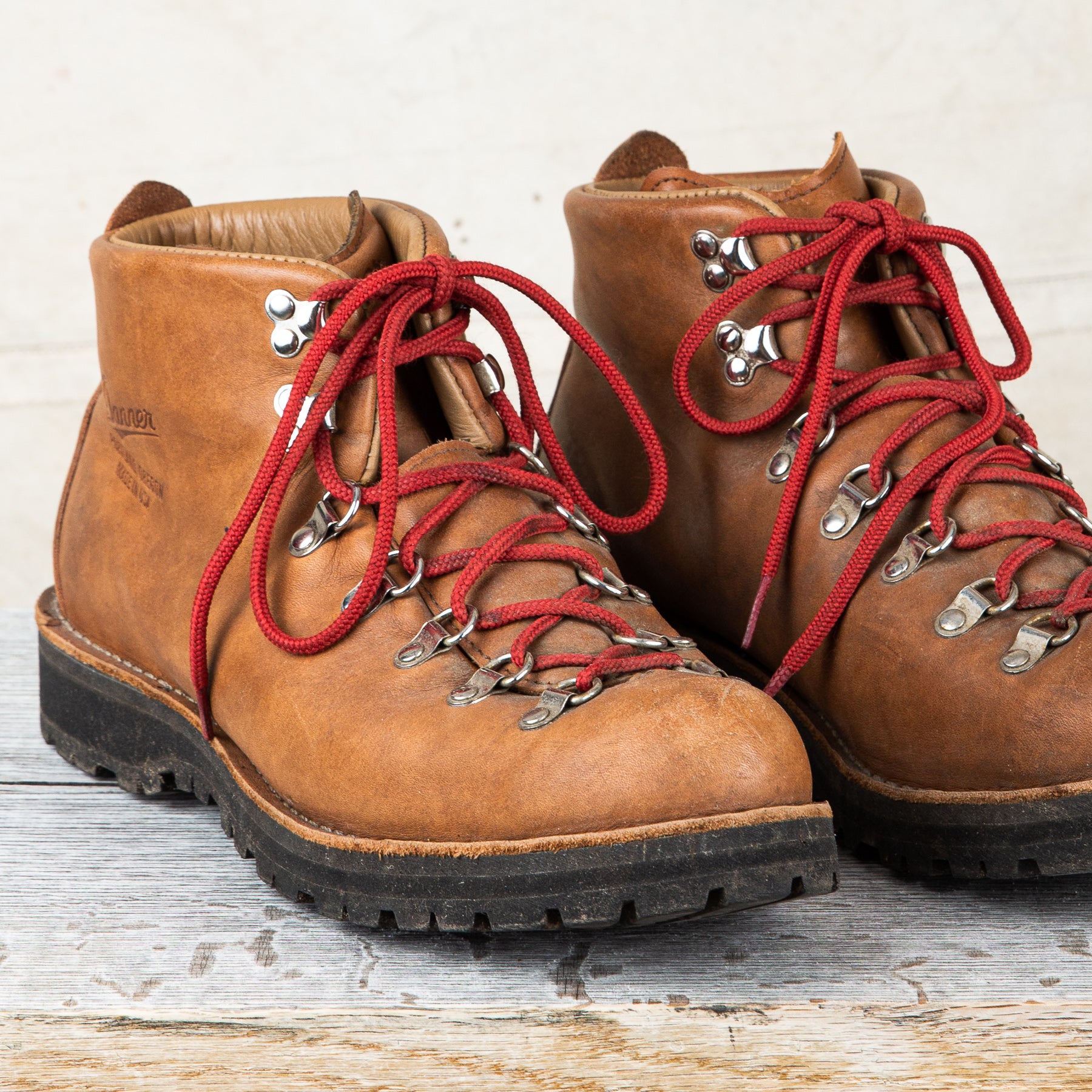Vintage Danner Boots Danner Classic Hiking Boots Vintage Danner Hiking Boots  main image 2