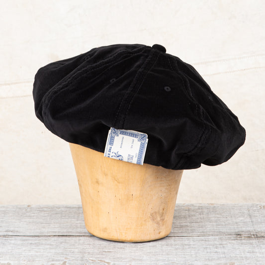 H. W. Dog 8 Panel Beret Black Velvet
