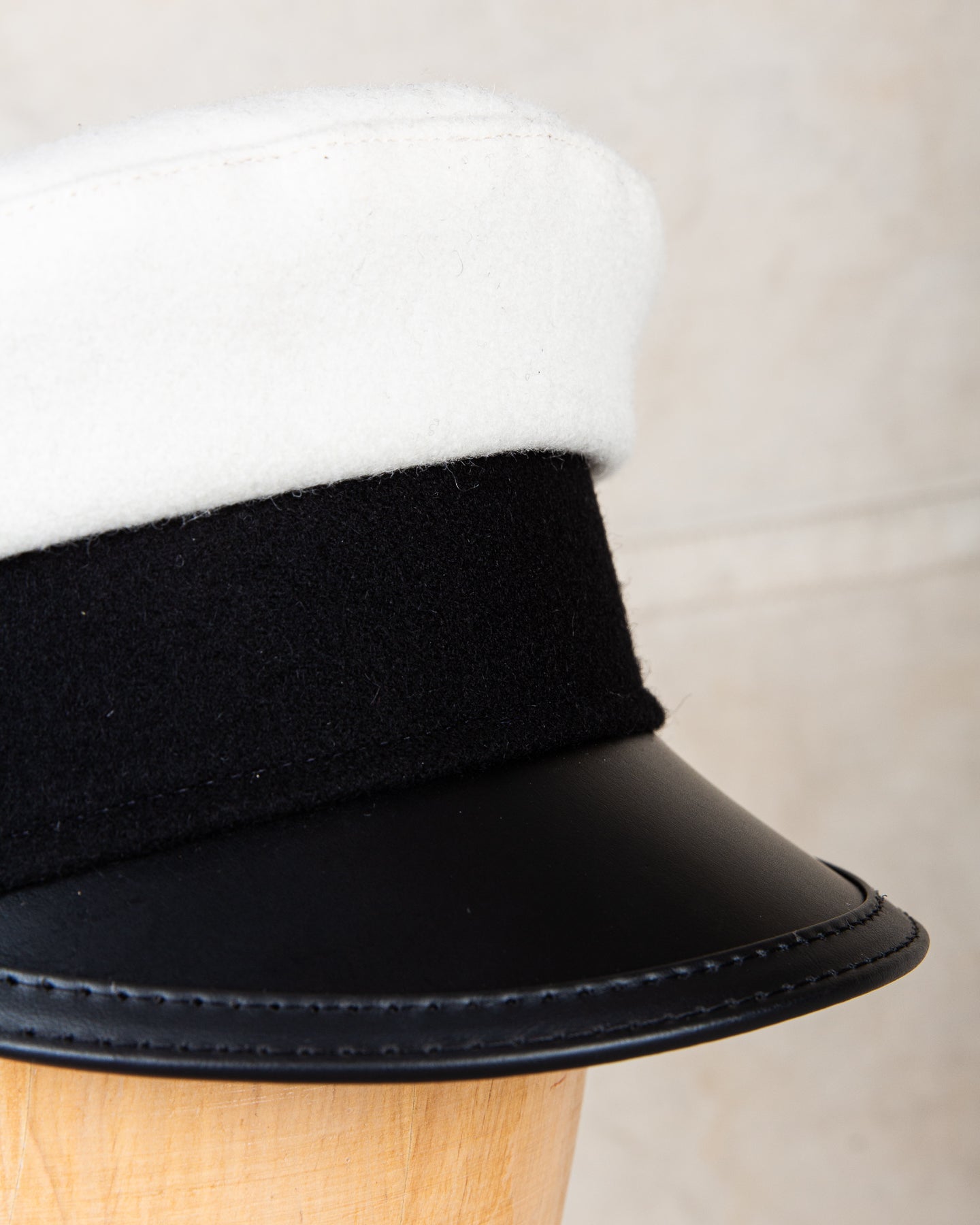 CTH Ericson Nils Johan Vega Motor Cap White
