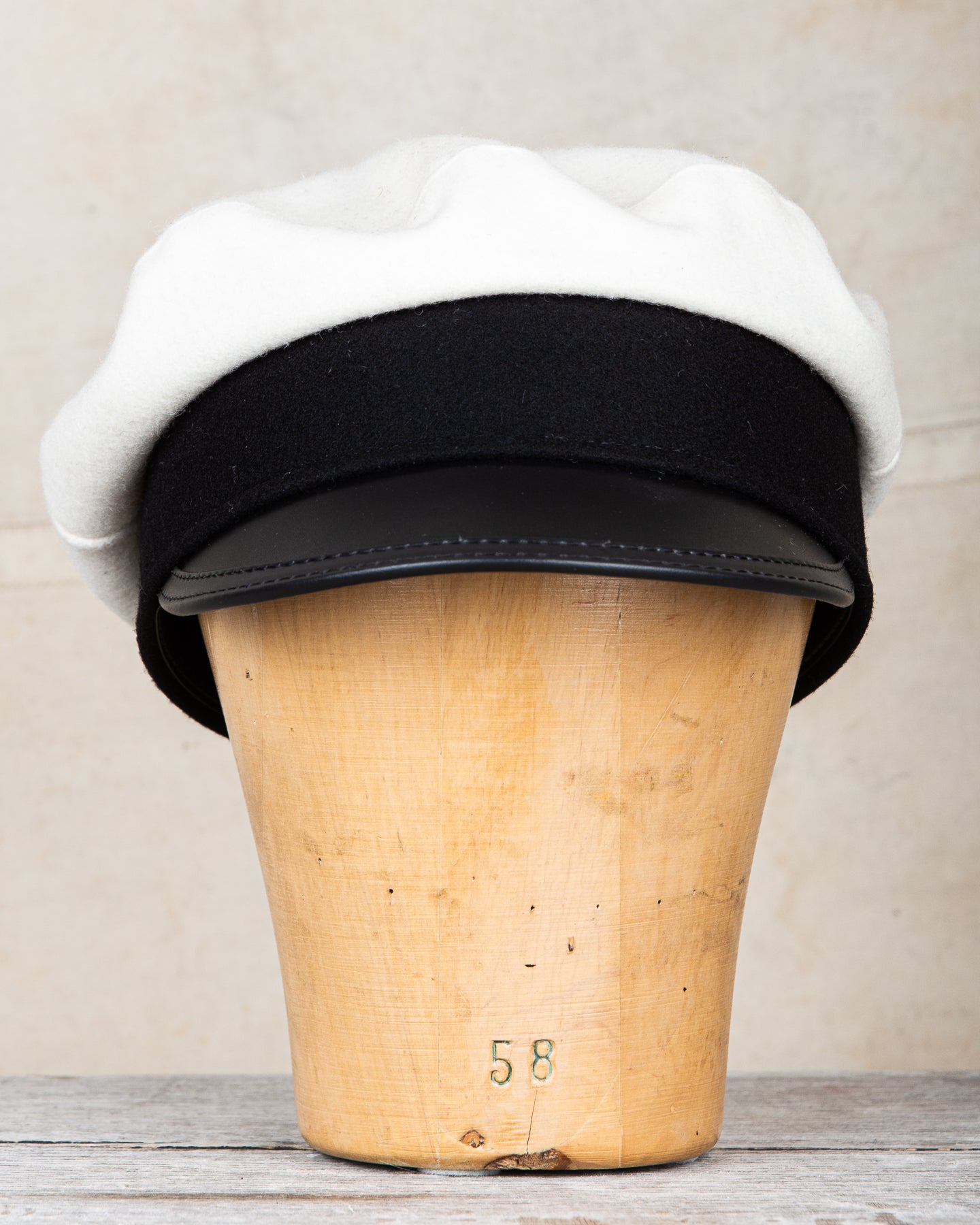CTH Ericson Nils Johan Vega Motor Cap White