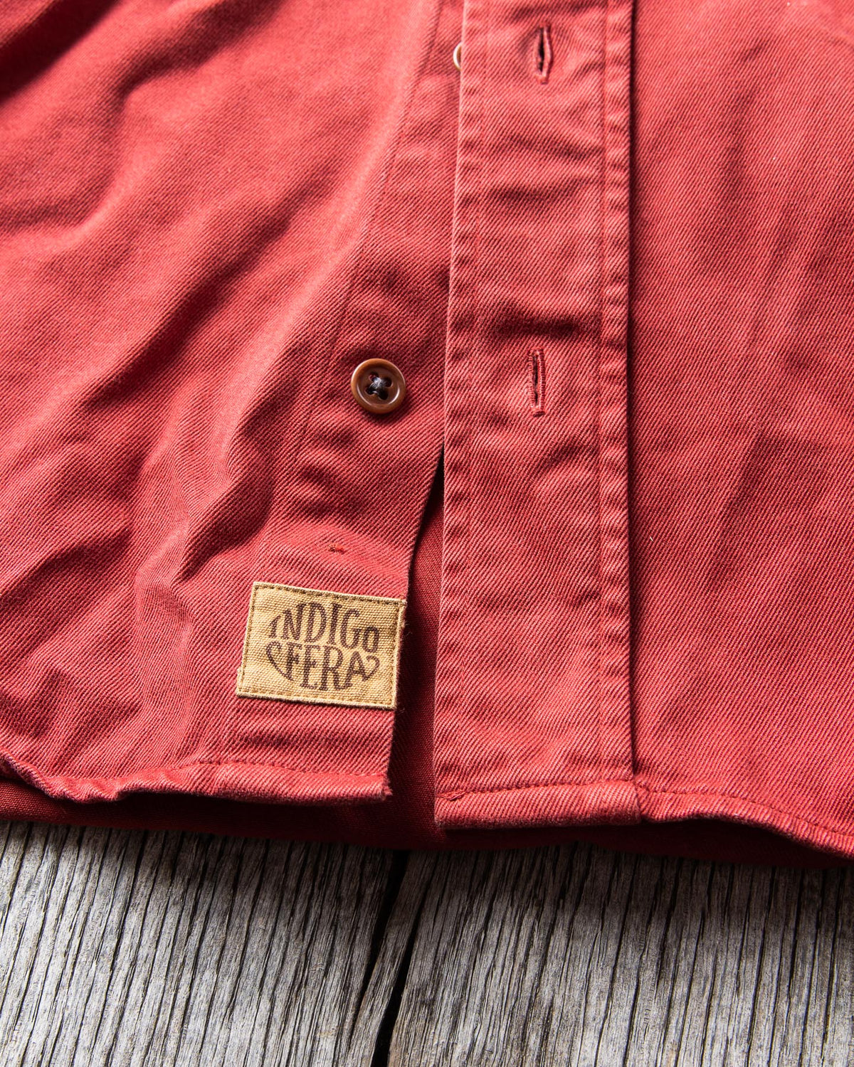 Second Hand Indigofera Alamo Shirt Red Size S