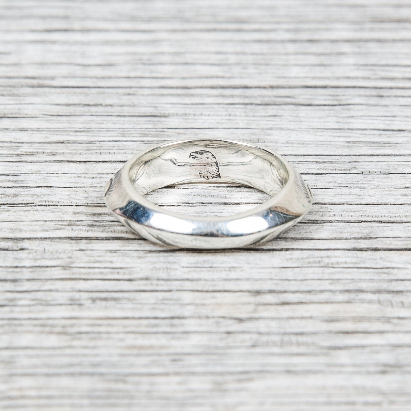 Larry Smith Triangle Leaf Ring RG-0045