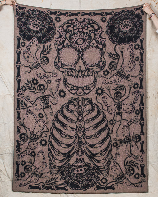 Björn Atldax × Indigofera Dia De Muertos Wool Blanket