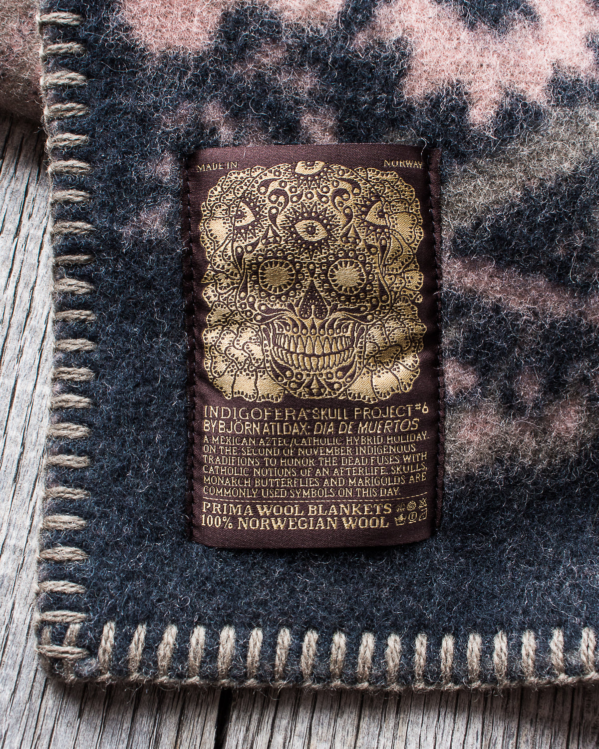 Björn Atldax × Indigofera Dia De Muertos Wool Blanket