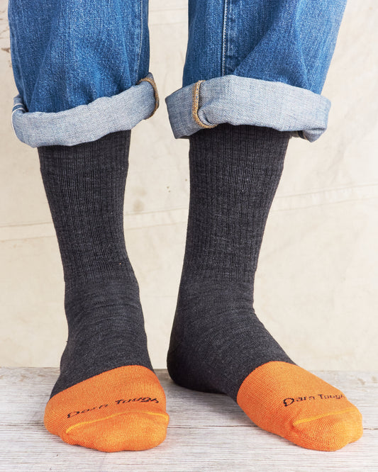 Darn Tough 2006 Graphite Wool Socks Steely Boot Cush w/Full Cush Toe Box