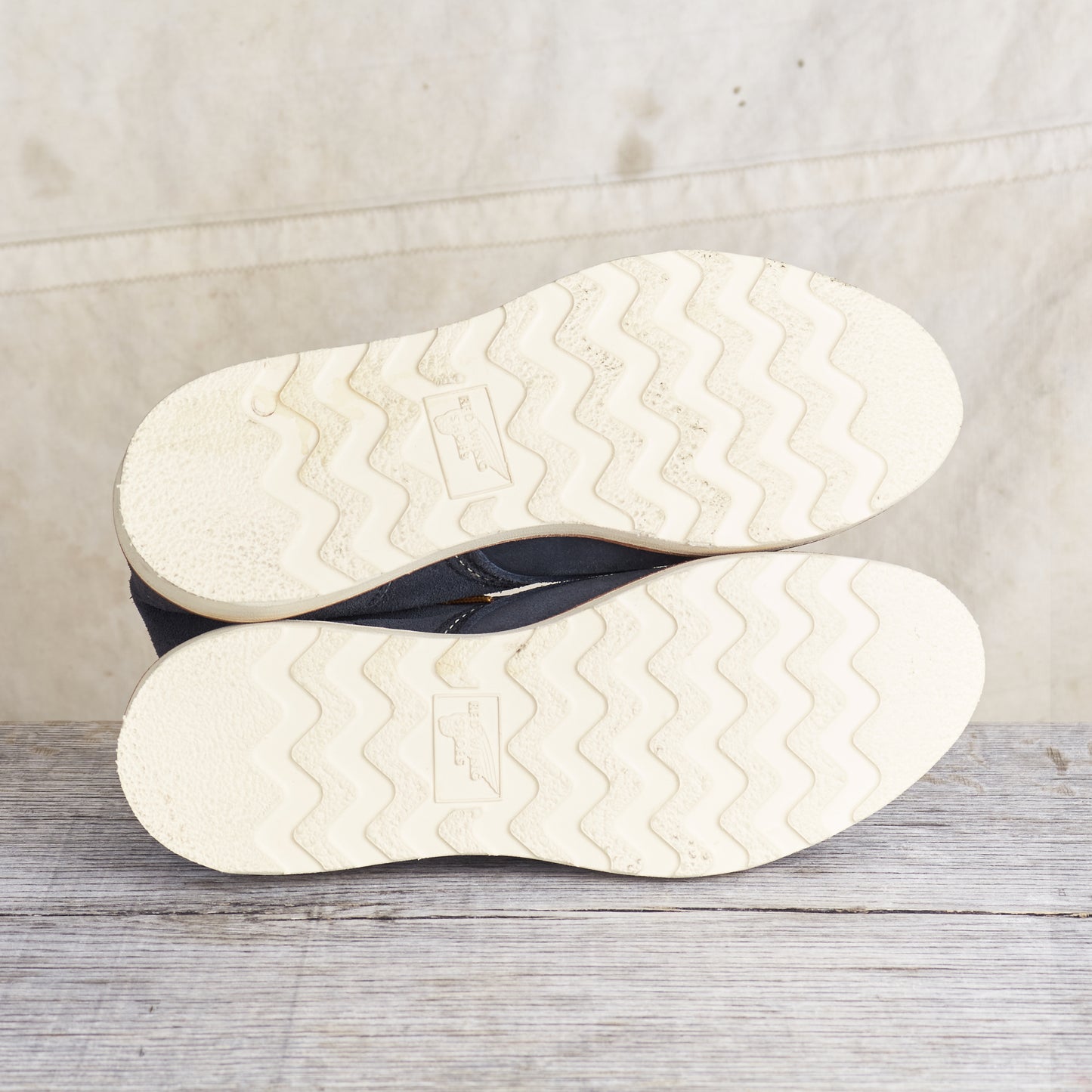 Second Hand Red Wing Red wing 8154 6 inch Classic Round Toe Navy Roughout Beams Edition US 4,5 / EUR 36