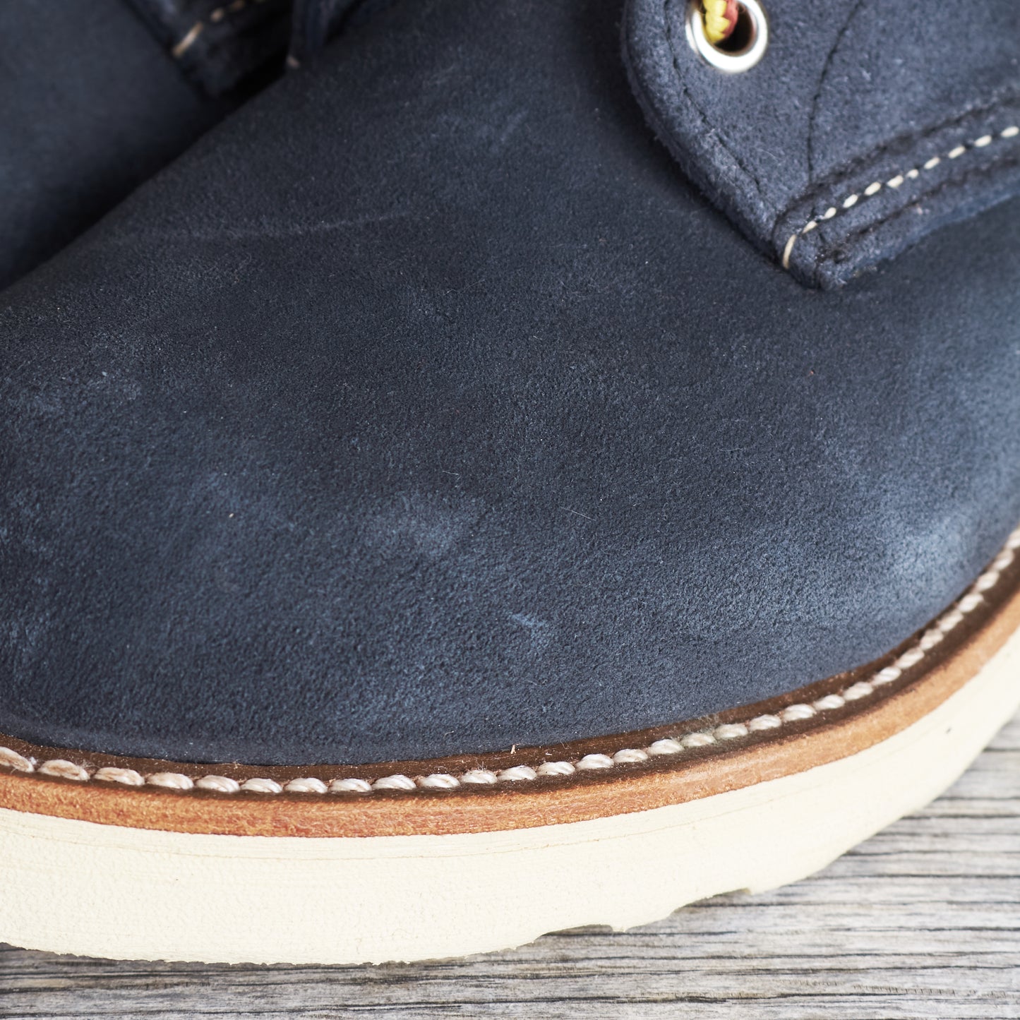 Second Hand Red Wing Red wing 8154 6 inch Classic Round Toe Navy Roughout Beams Edition US 4,5 / EUR 36