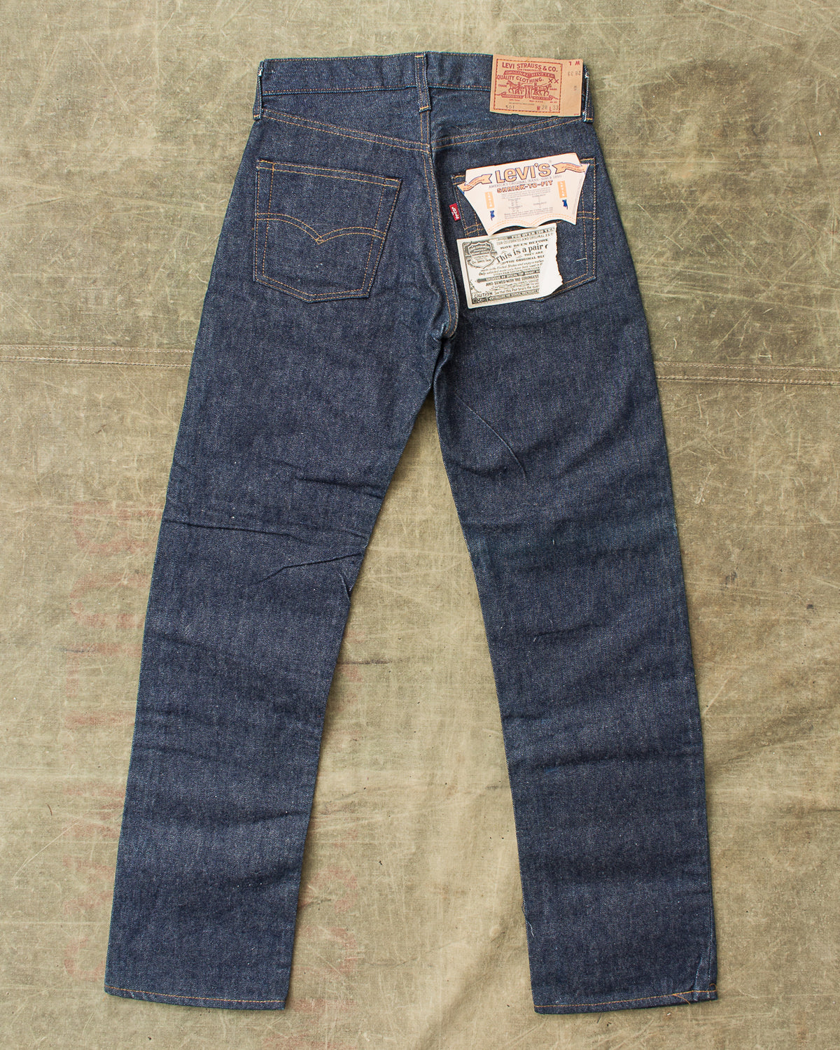 Vintage 1981 Deadstock Levi's 501 Red Line Selvedge Jeans W 28 / L 33