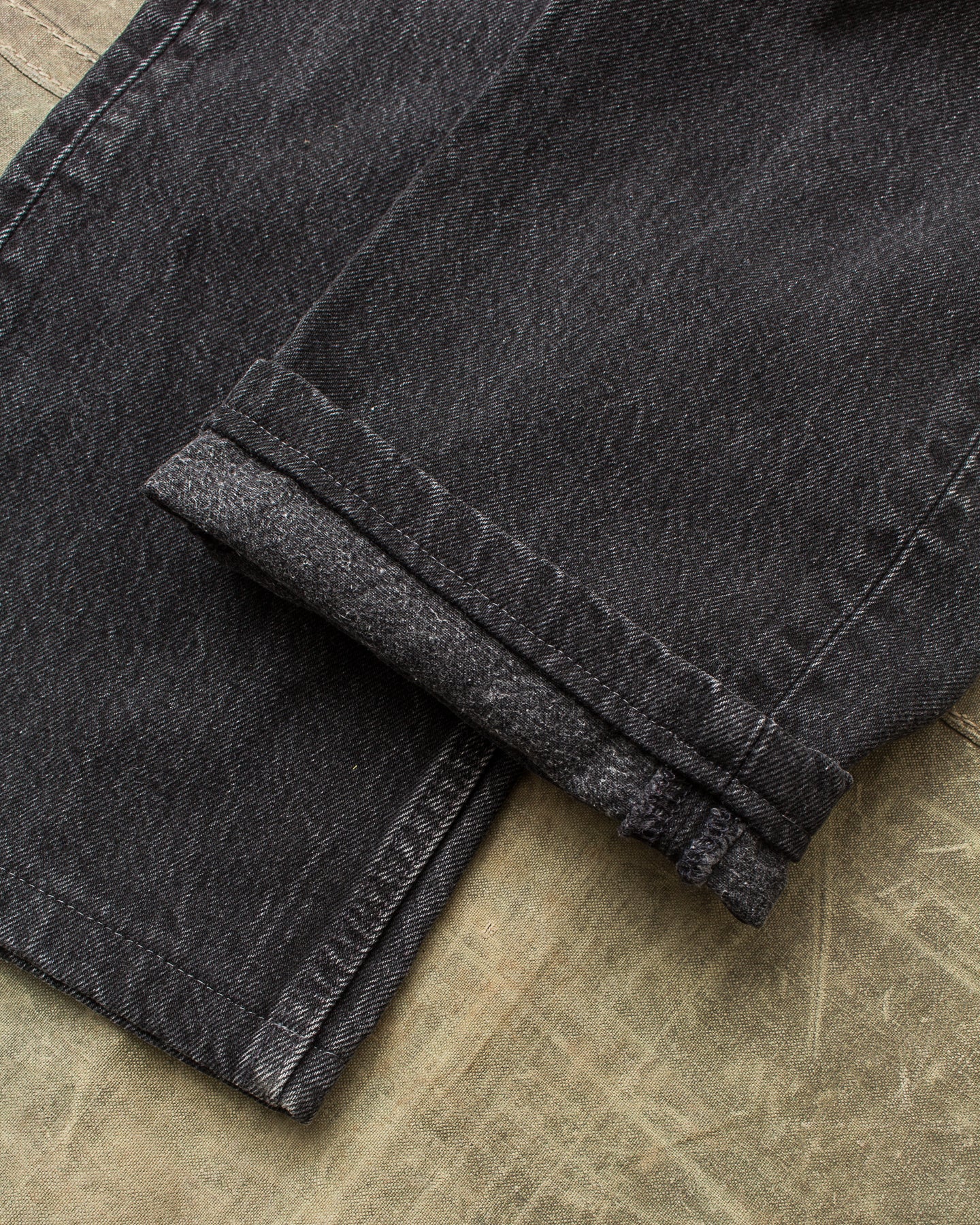 No.15 Vintage 90's Made in USA Levi's Faded Black 501 Jeans W33