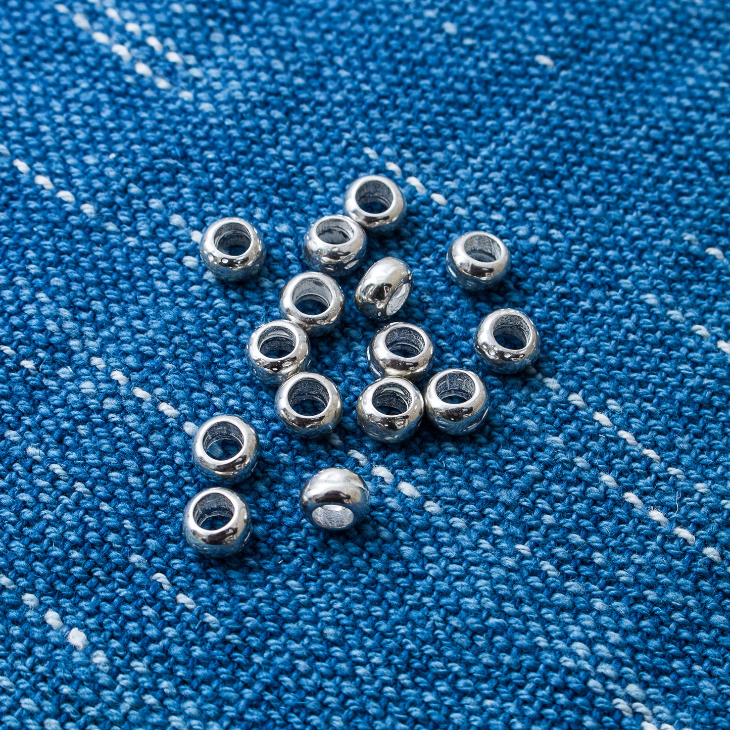 Larry Smith Silver Plain Bead OT-B0164