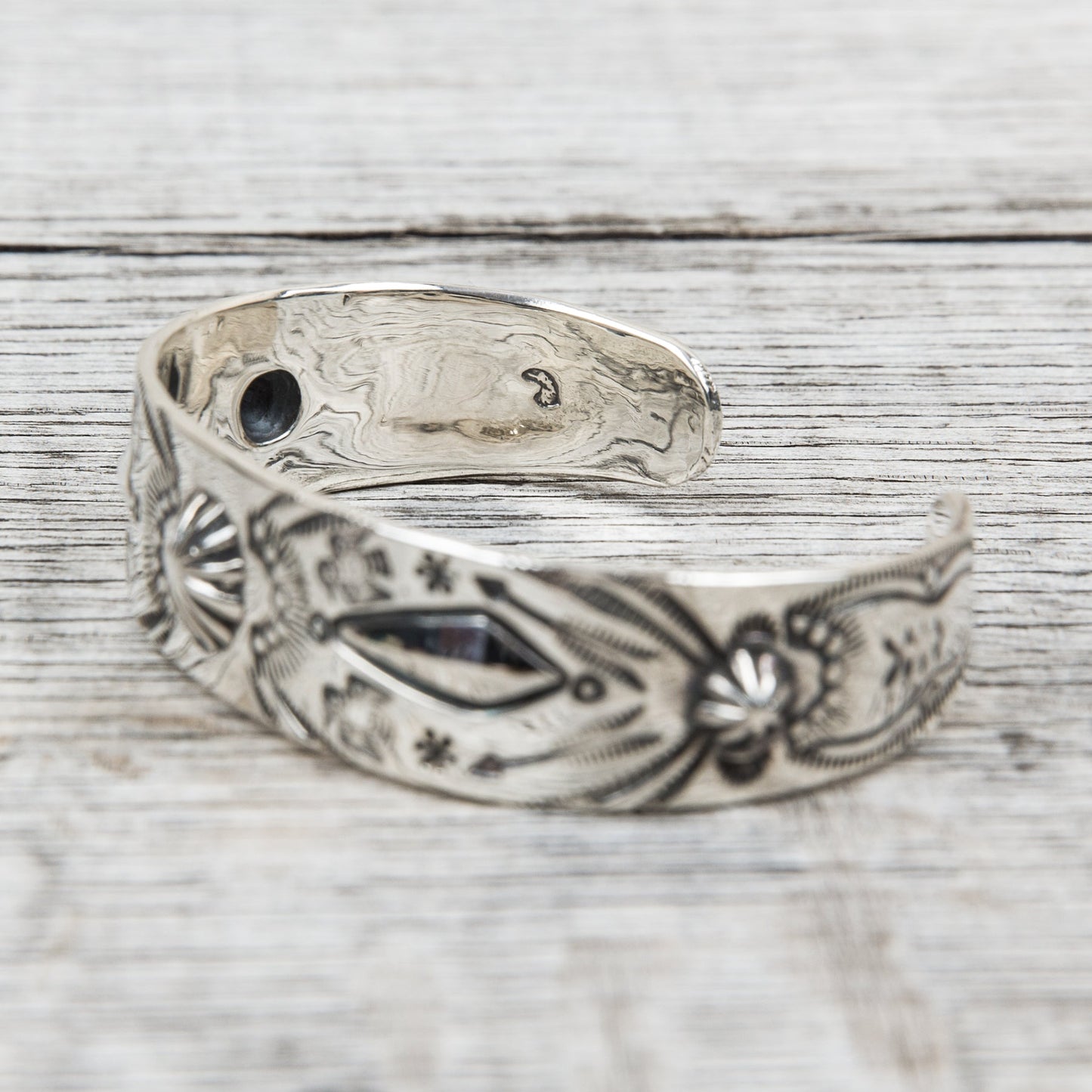 Larry Smith 3 Shell Lozenge Bracelet BR-0072