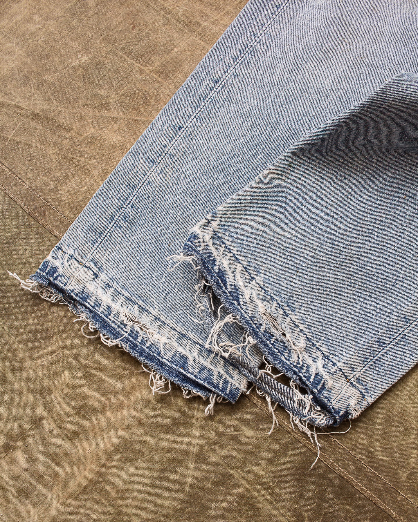 パンツ 1990's LEVI'S 501XX MADE IN USA W35 L34 No. 11 Vintage 90's Made in USA Levi's 501 Jeans W35/L34 – Second