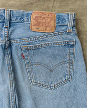No. 4 Vintage 1990's Made in USA Levi's 501 Jeans W36/L32