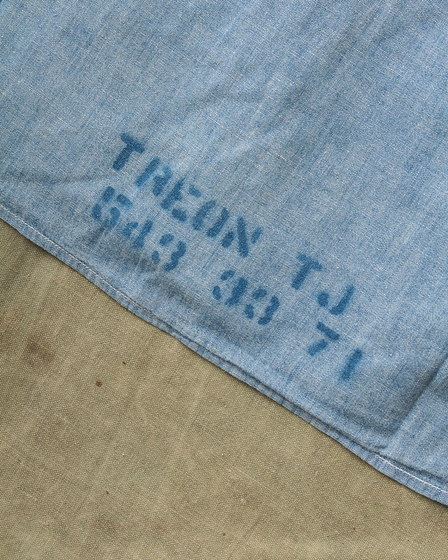 Vintage US Navy Short Sleeve Chambray Shirt With Contract Number Size 14/S