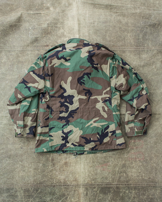 Vintage 90's M-65 Woodland Camo US Army Field Jacket Medium Short