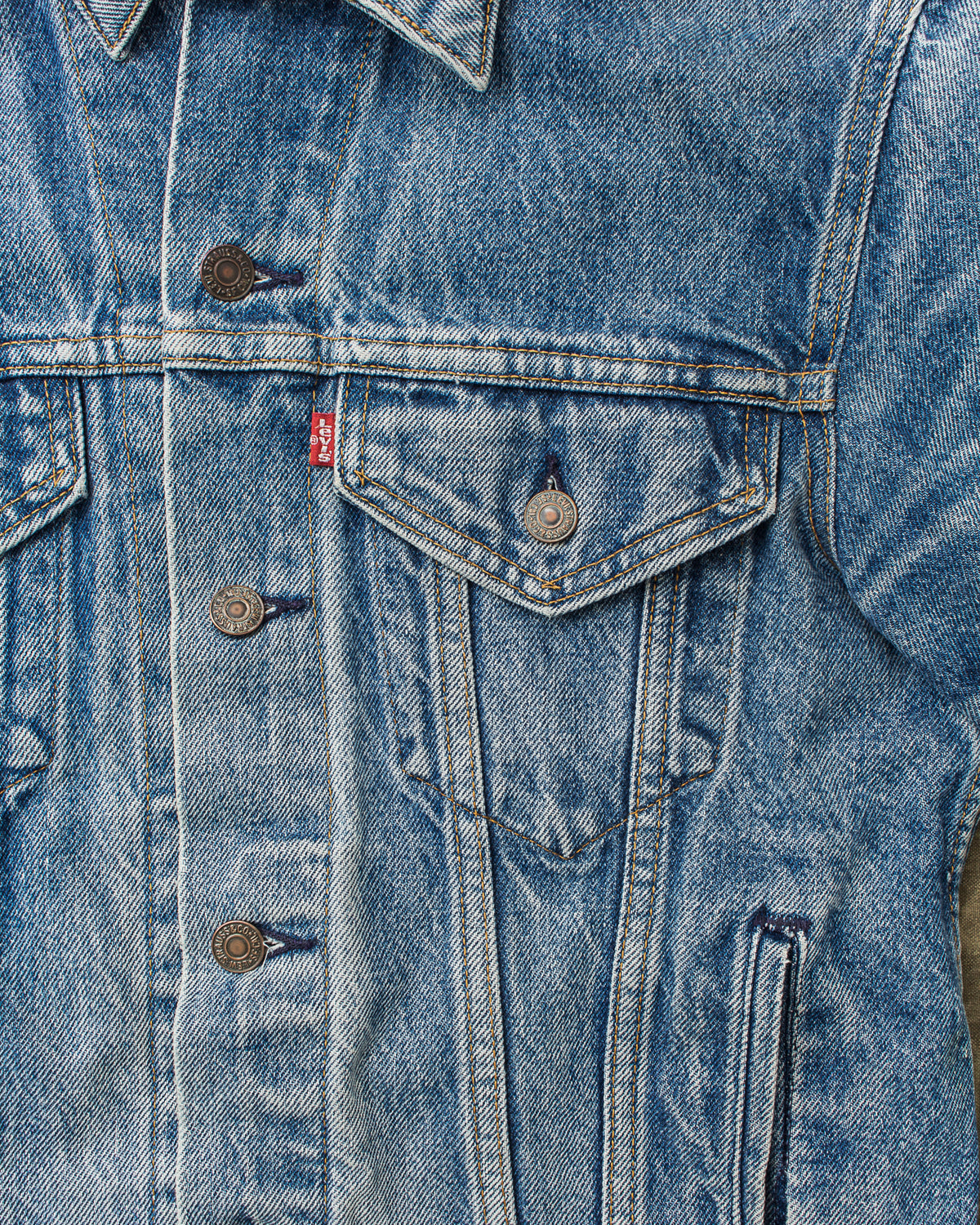 Vintage Levi's 705056-0216 Made in USA Denim Jacket Size 40R