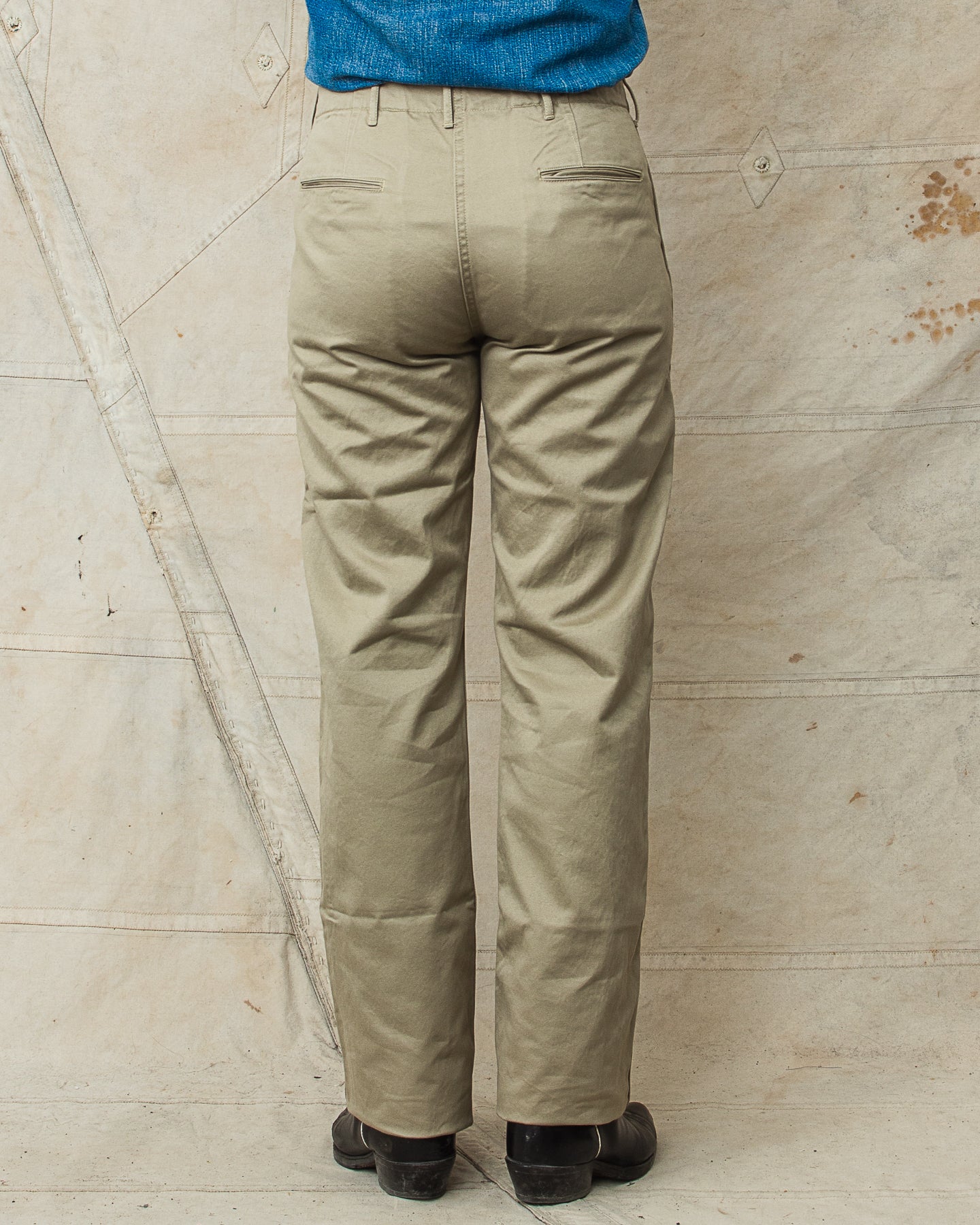 BUZZ RICKSON’S ORIGINAL SPEC. CHINOS W30 Buzz Rickson's - Original Spec Chino Khaki - Göteborg Manufaktur
