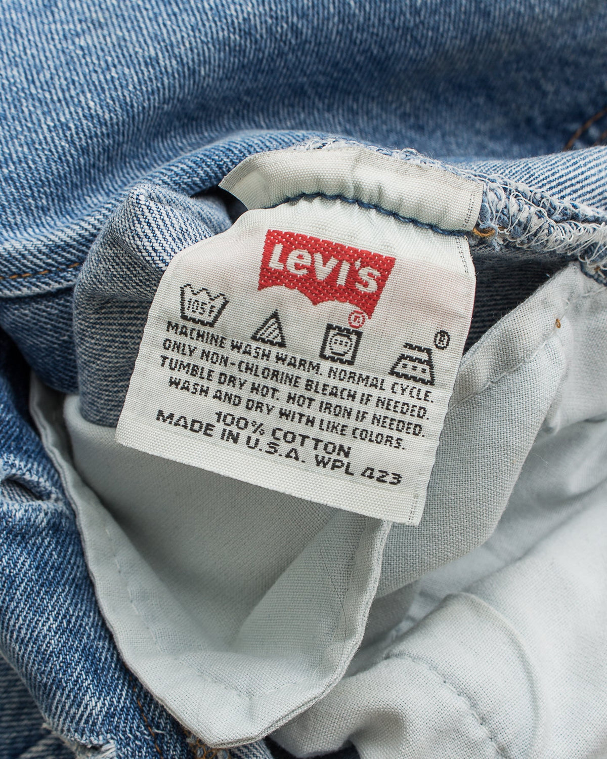 No. 18 Vintage 1990's Made in USA Levi's 501 xx Jeans For Women W 29 / L 32