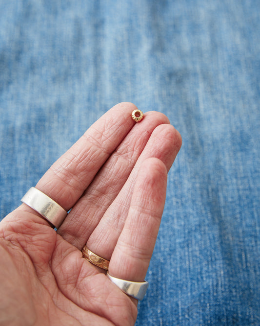 Larry Smith 18K Gold Shell Bead OT-B0002-18K